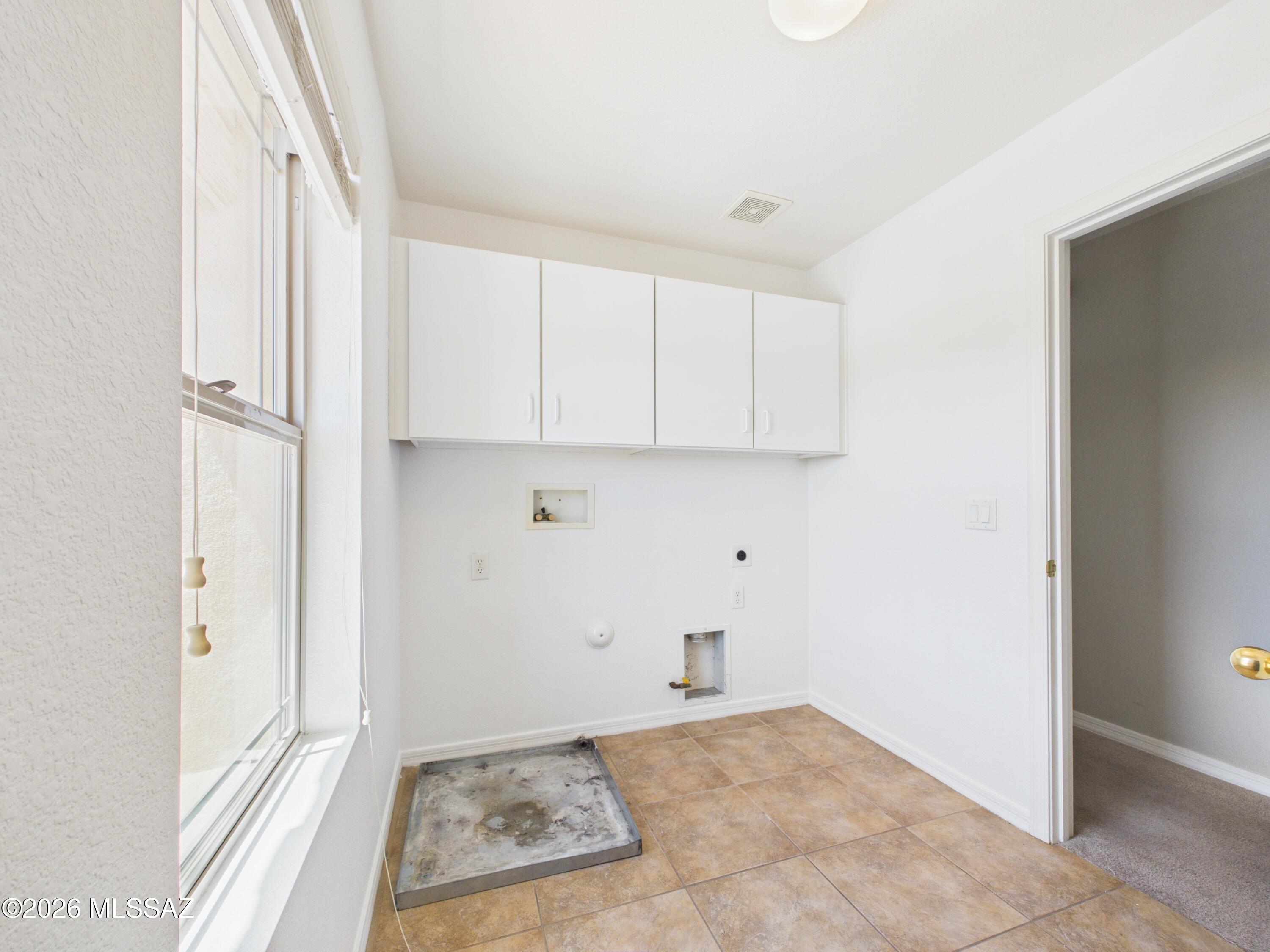 Presidio De Cancion (1-200) - Residential