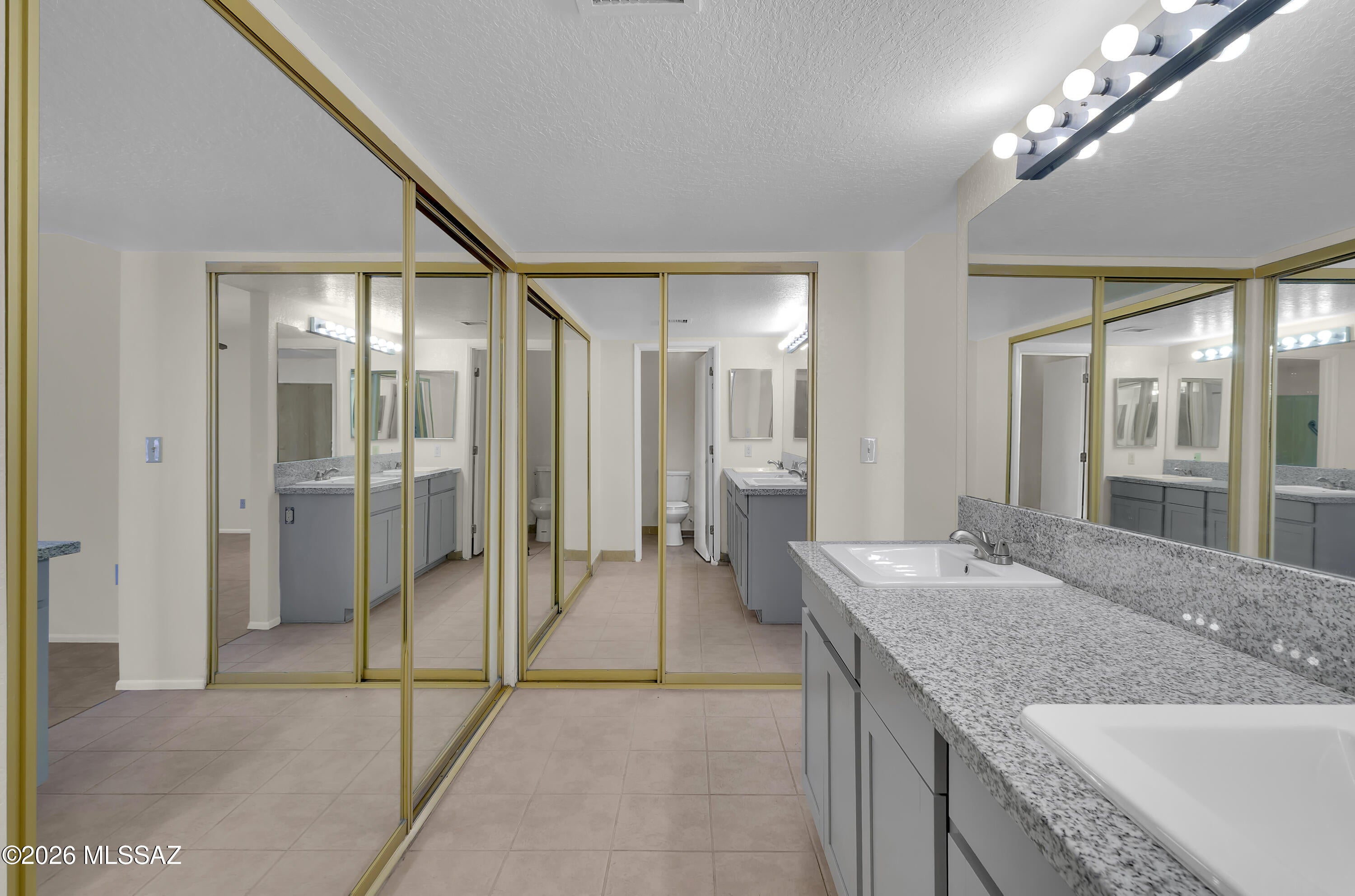 Ridgeland Park (1-194) - Residential