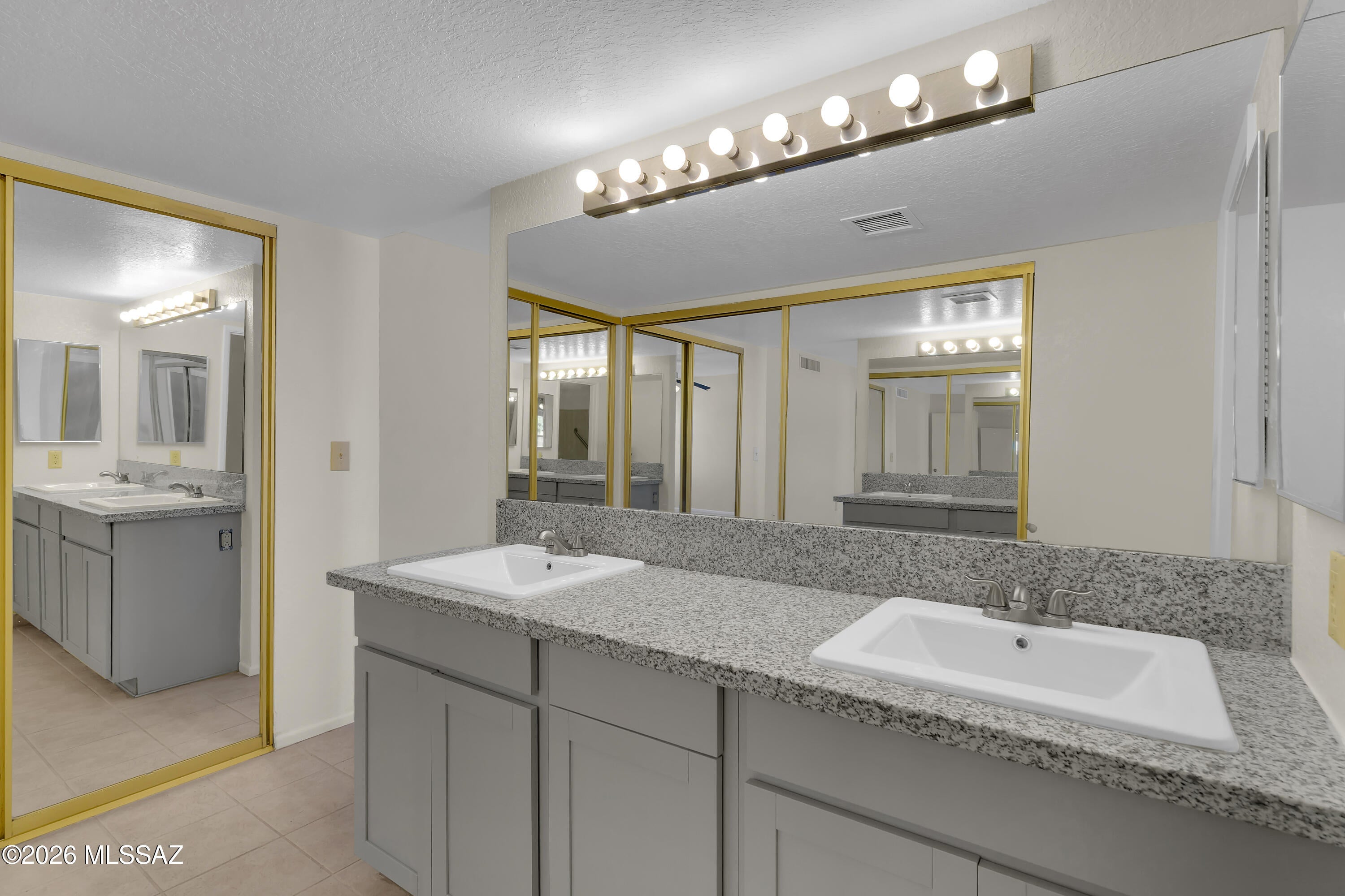 Ridgeland Park (1-194) - Residential