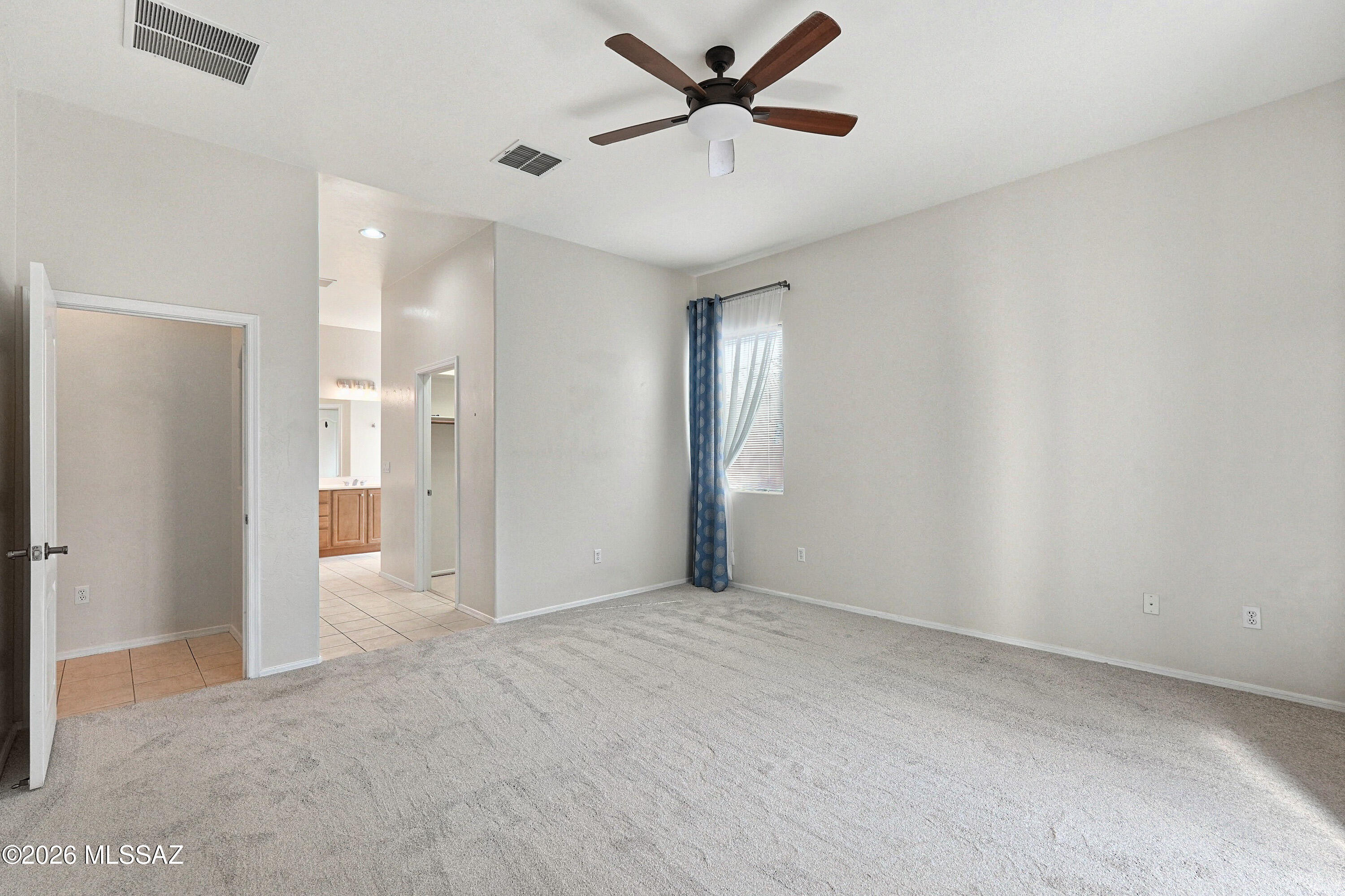 Black Horse (1-411) - Residential