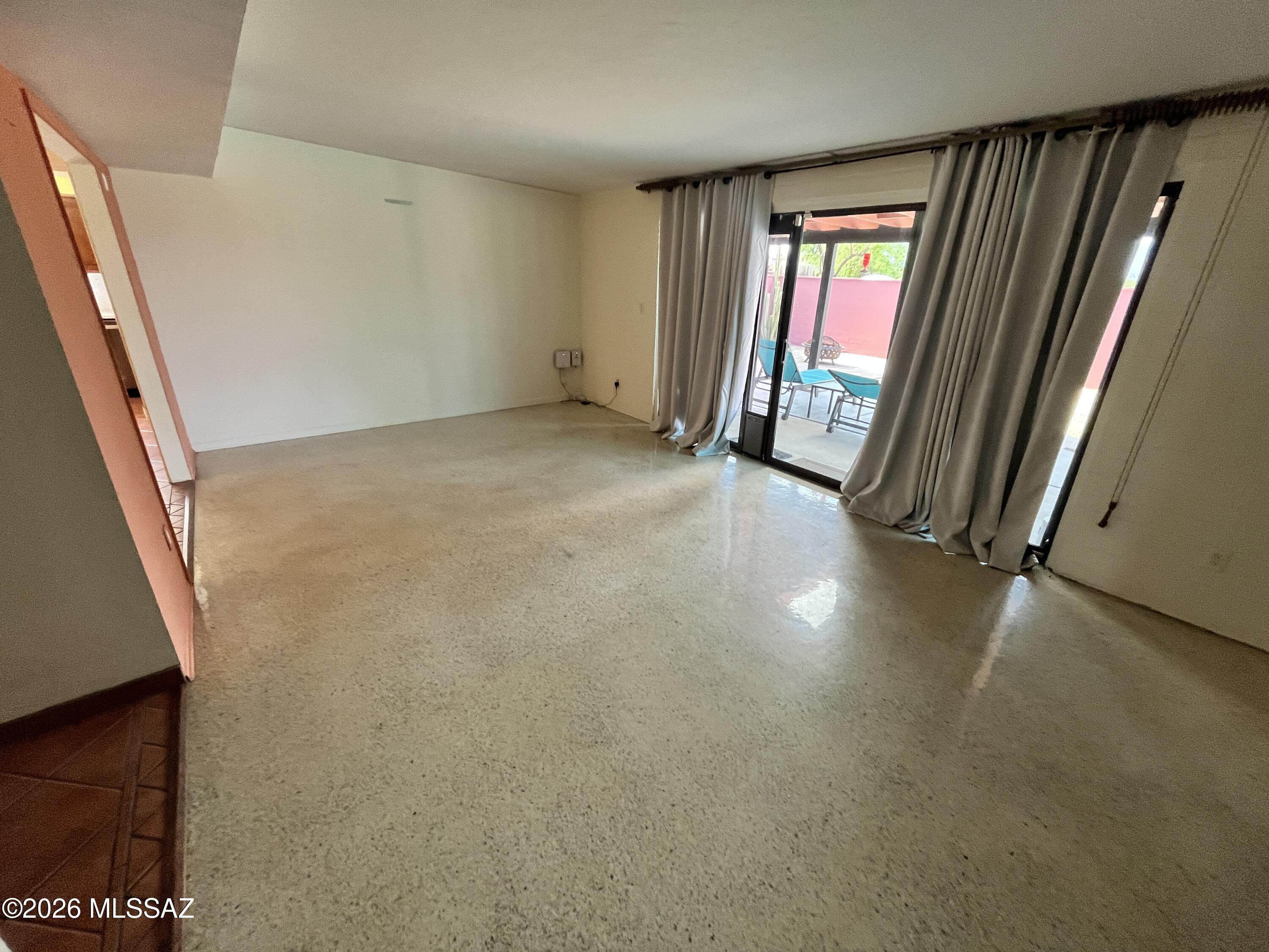 Vista Del Sierras East (1-83) - Residential Lease
