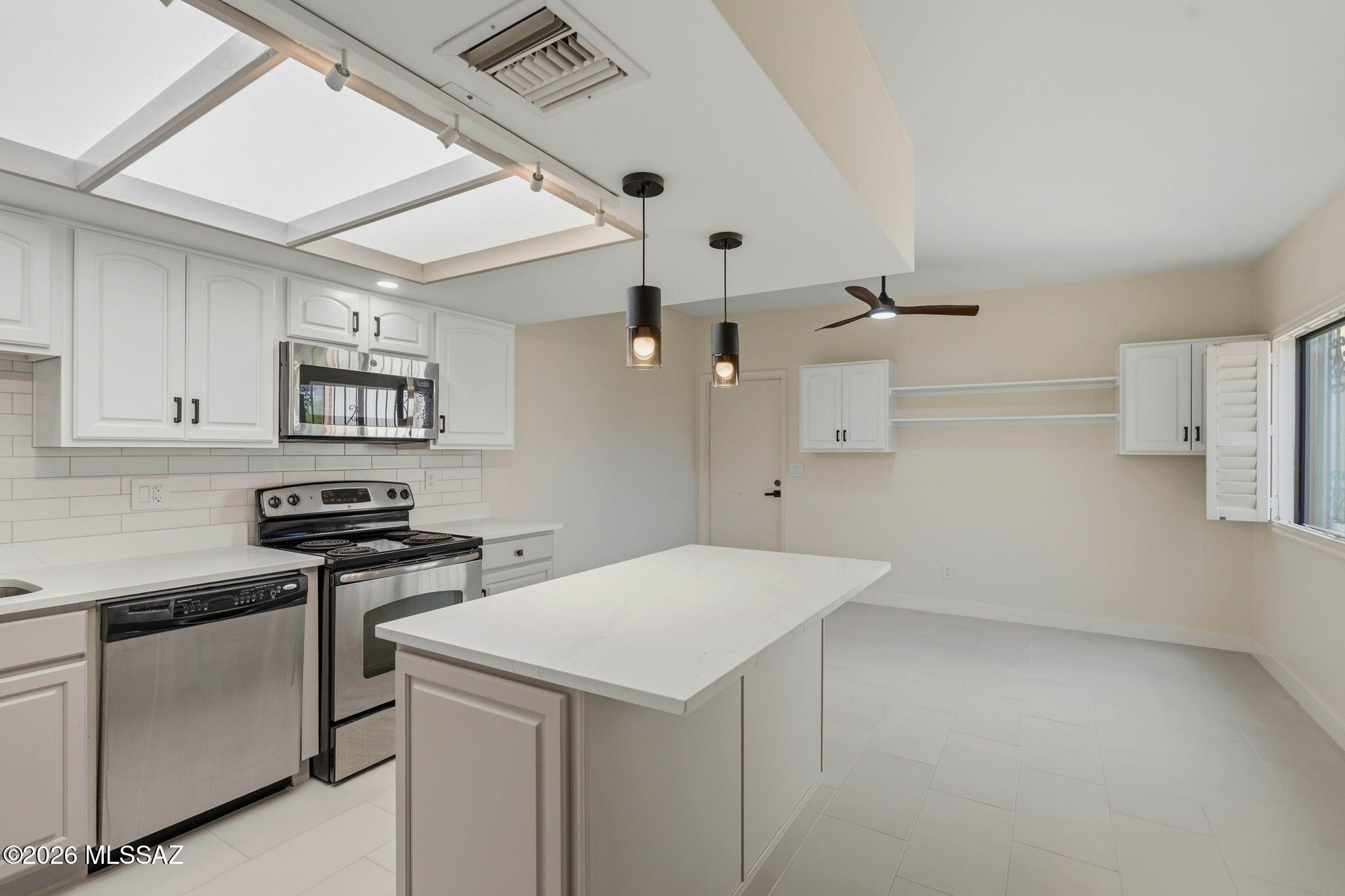 Sunrise Presidio Townhomes Resub (93-117) - Residential