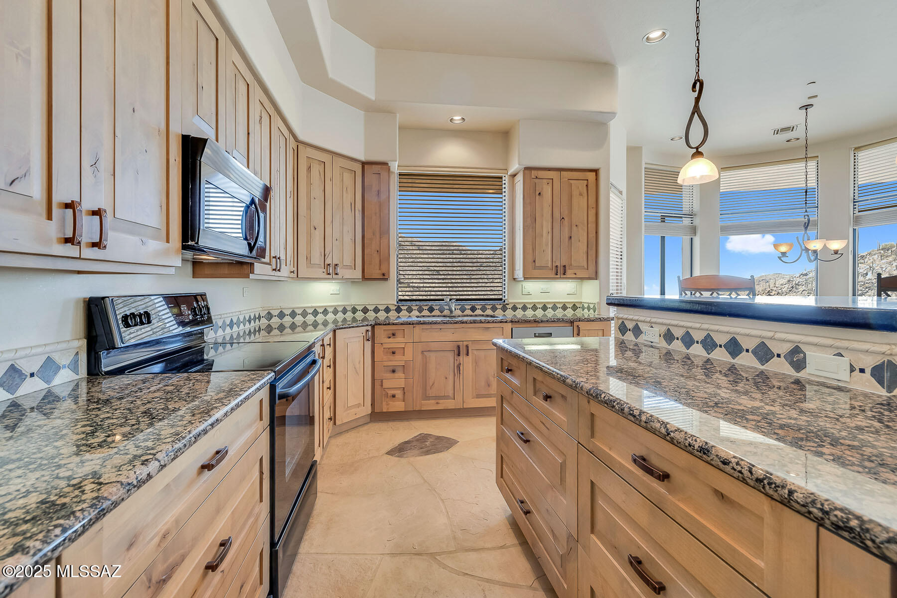 Canyon Pass II At Dove Mountain (49-110) - Residential