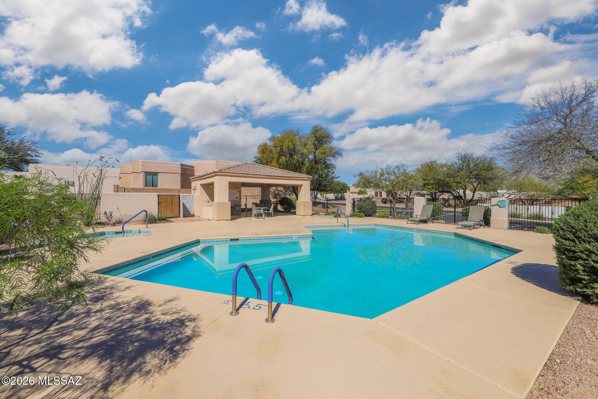 Rancho Esperero (1-343) - Residential Lease