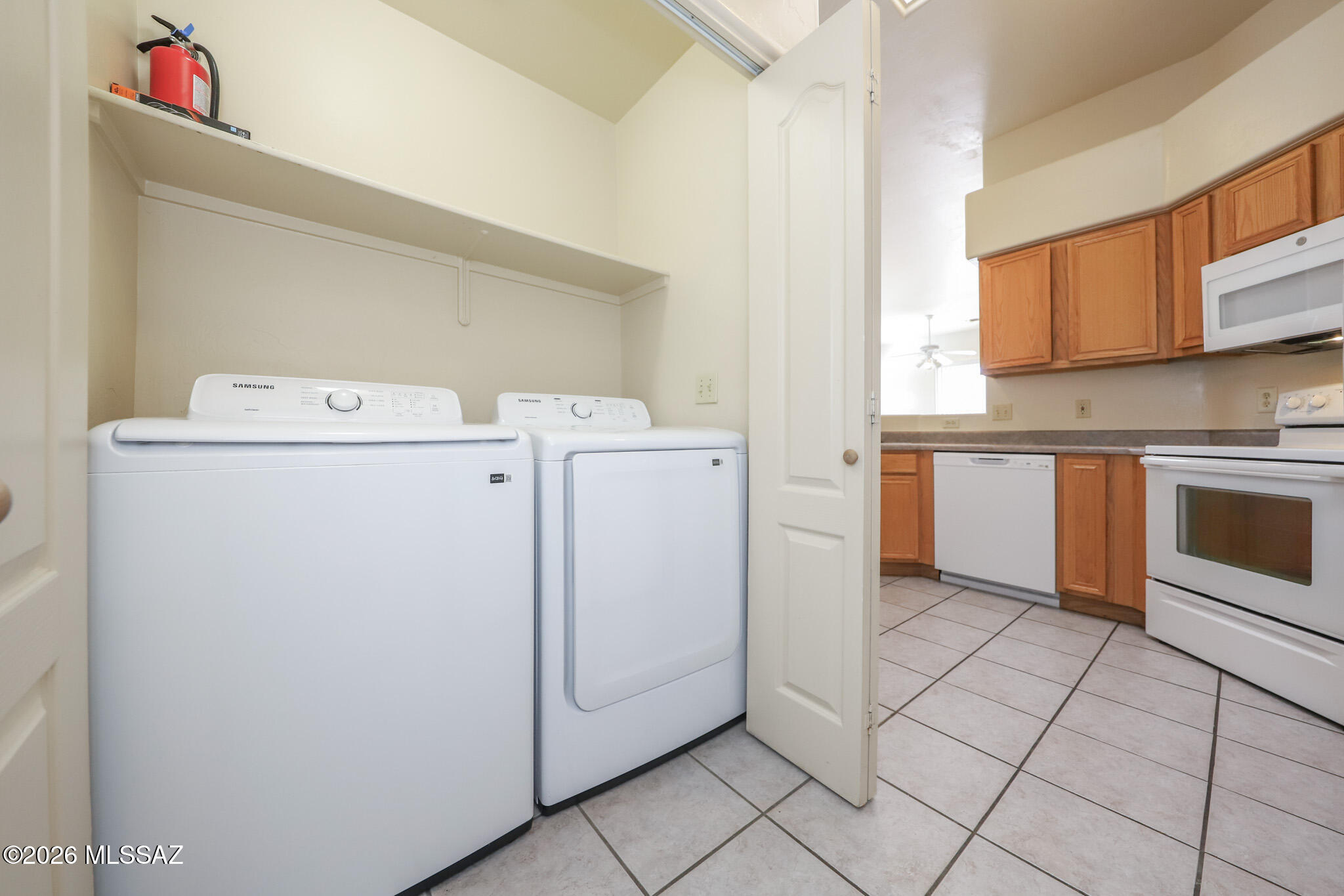 Rancho Esperero (1-343) - Residential Lease