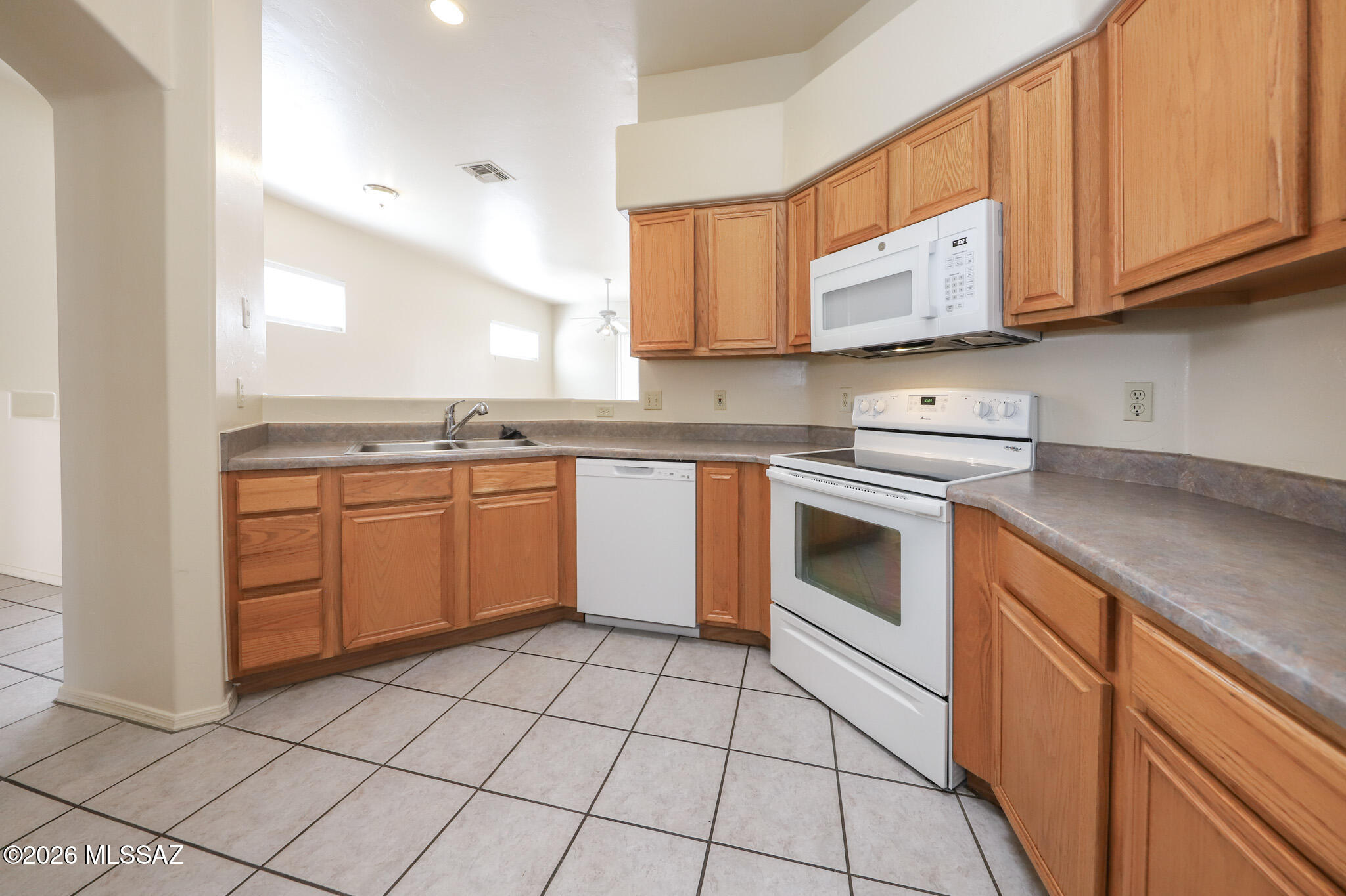 Rancho Esperero (1-343) - Residential Lease