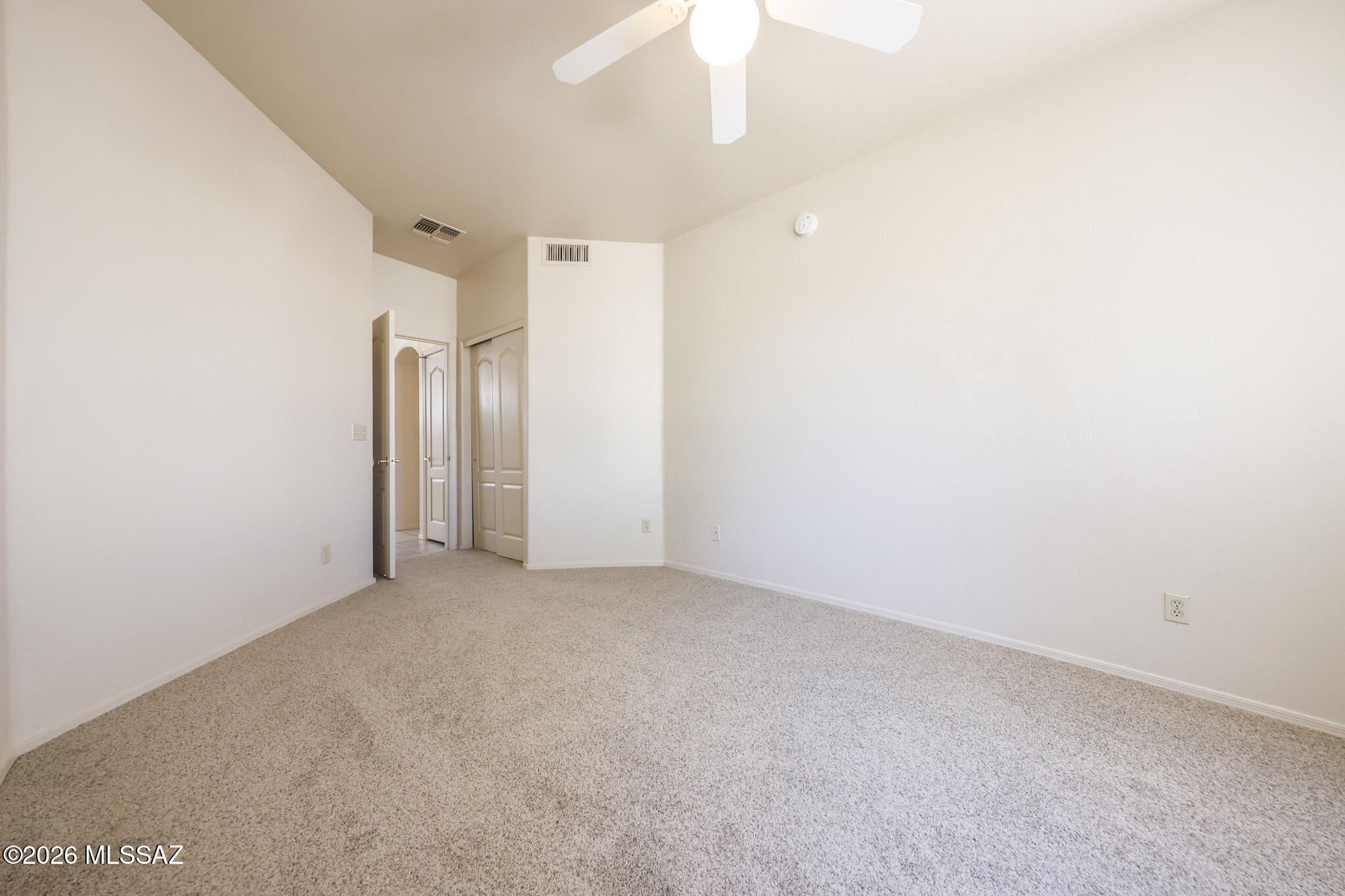 Rancho Esperero (1-343) - Residential Lease