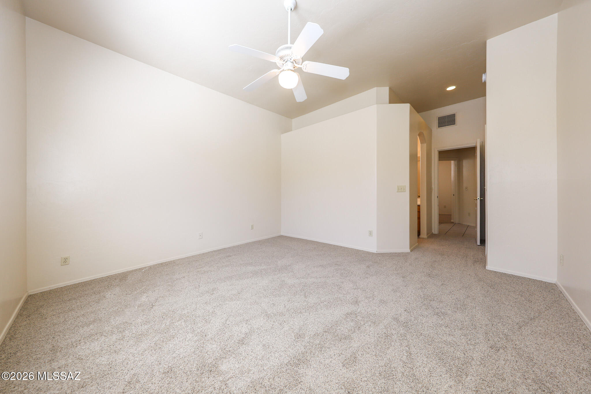Rancho Esperero (1-343) - Residential Lease