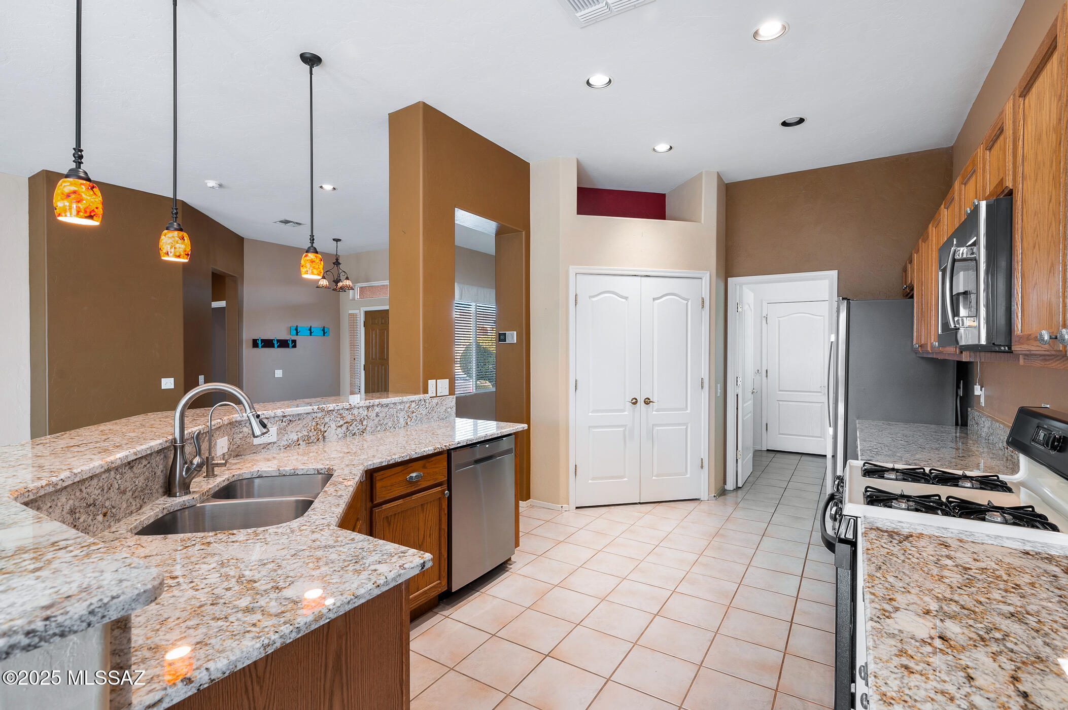 Sunrise Pointe Visitas Phase One (1-106) - Residential