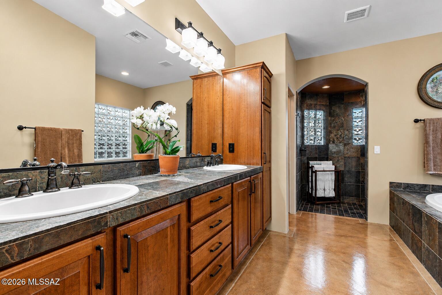 Pusch Ridge Vistas II (1-33) - Residential
