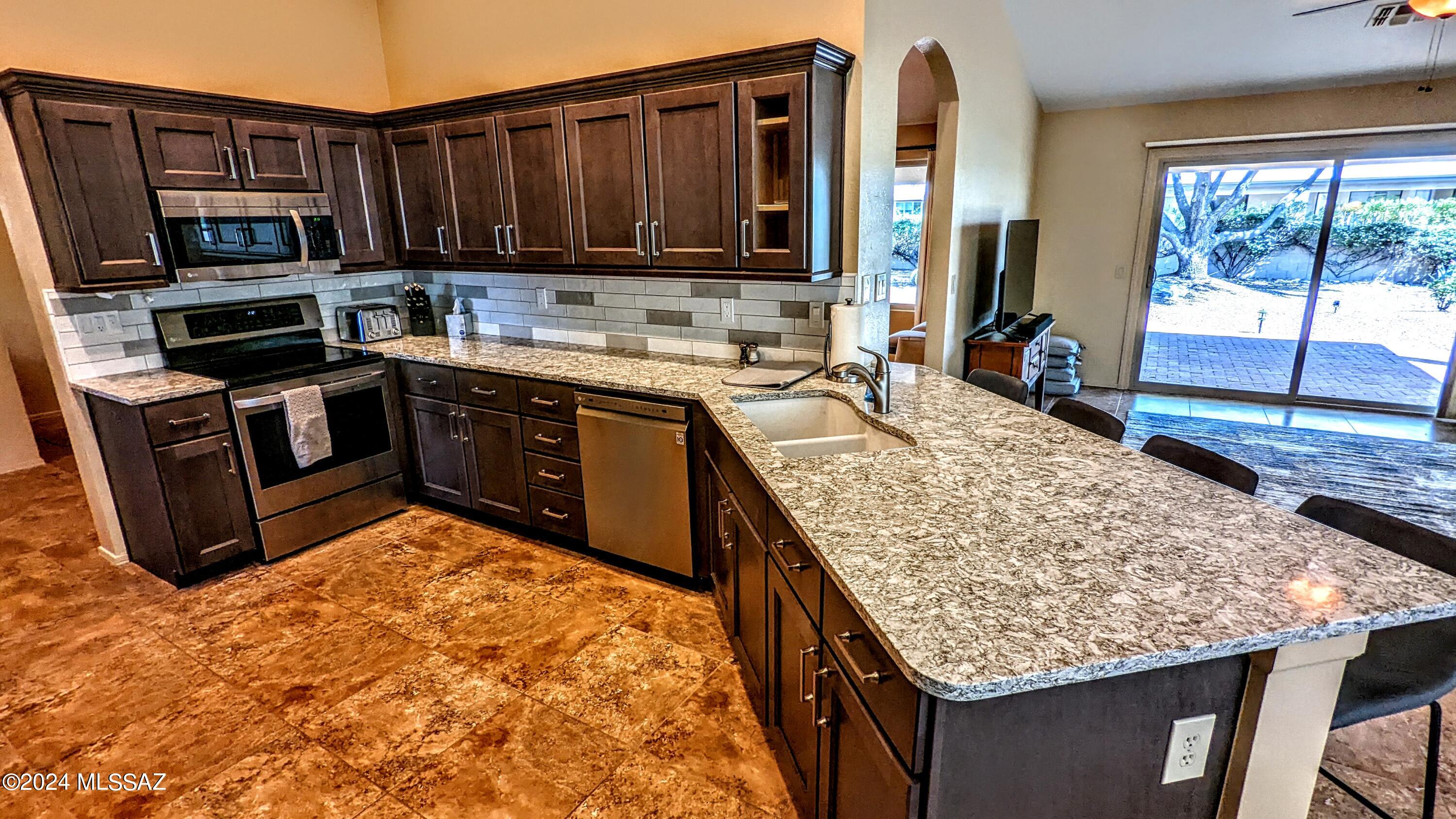 Saddlebrooke - Residential Lease
