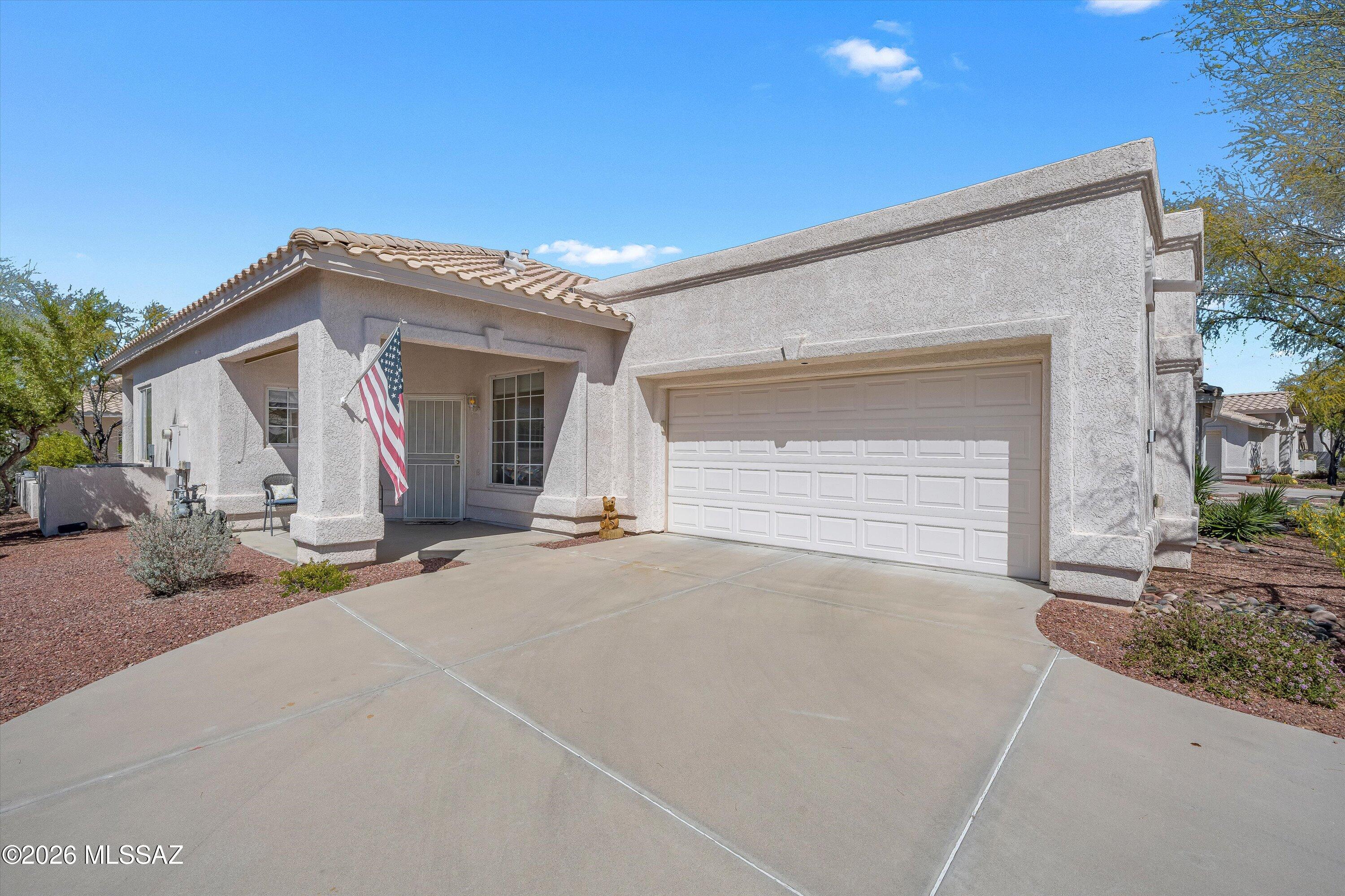 Carmel Pointe (1-104) - Residential
