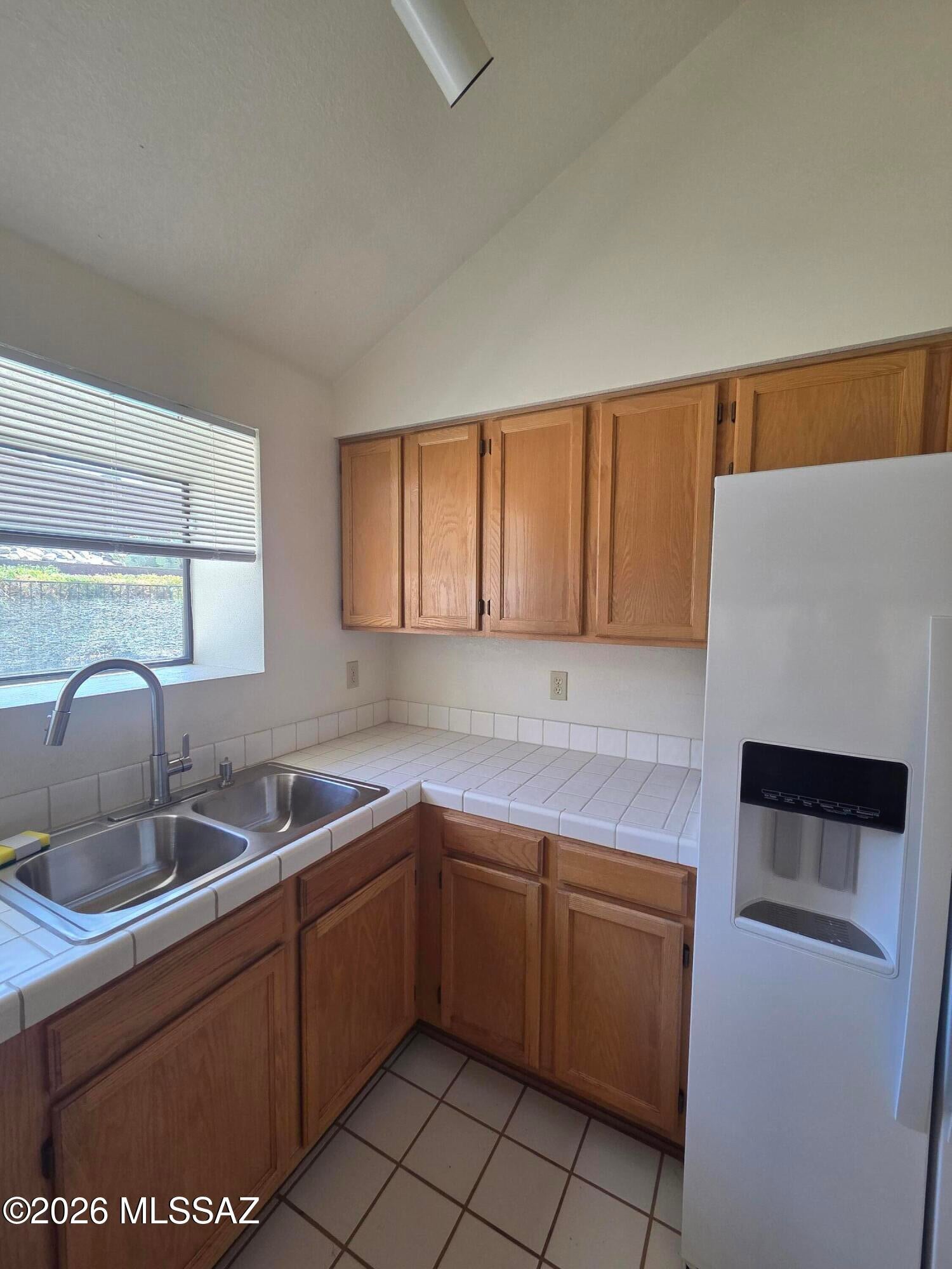Eastpointe Estates (1-98) - Residential Lease