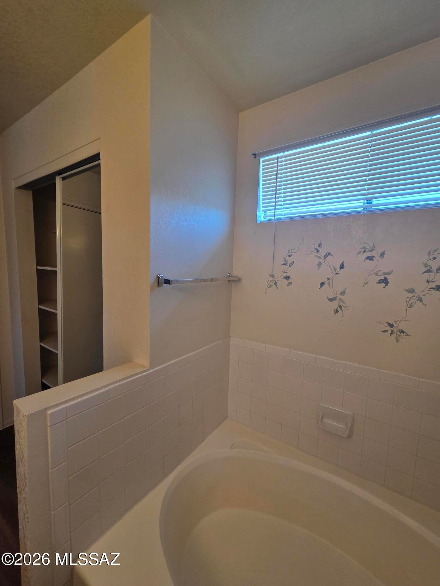 Eastpointe Estates (1-98) - Residential Lease