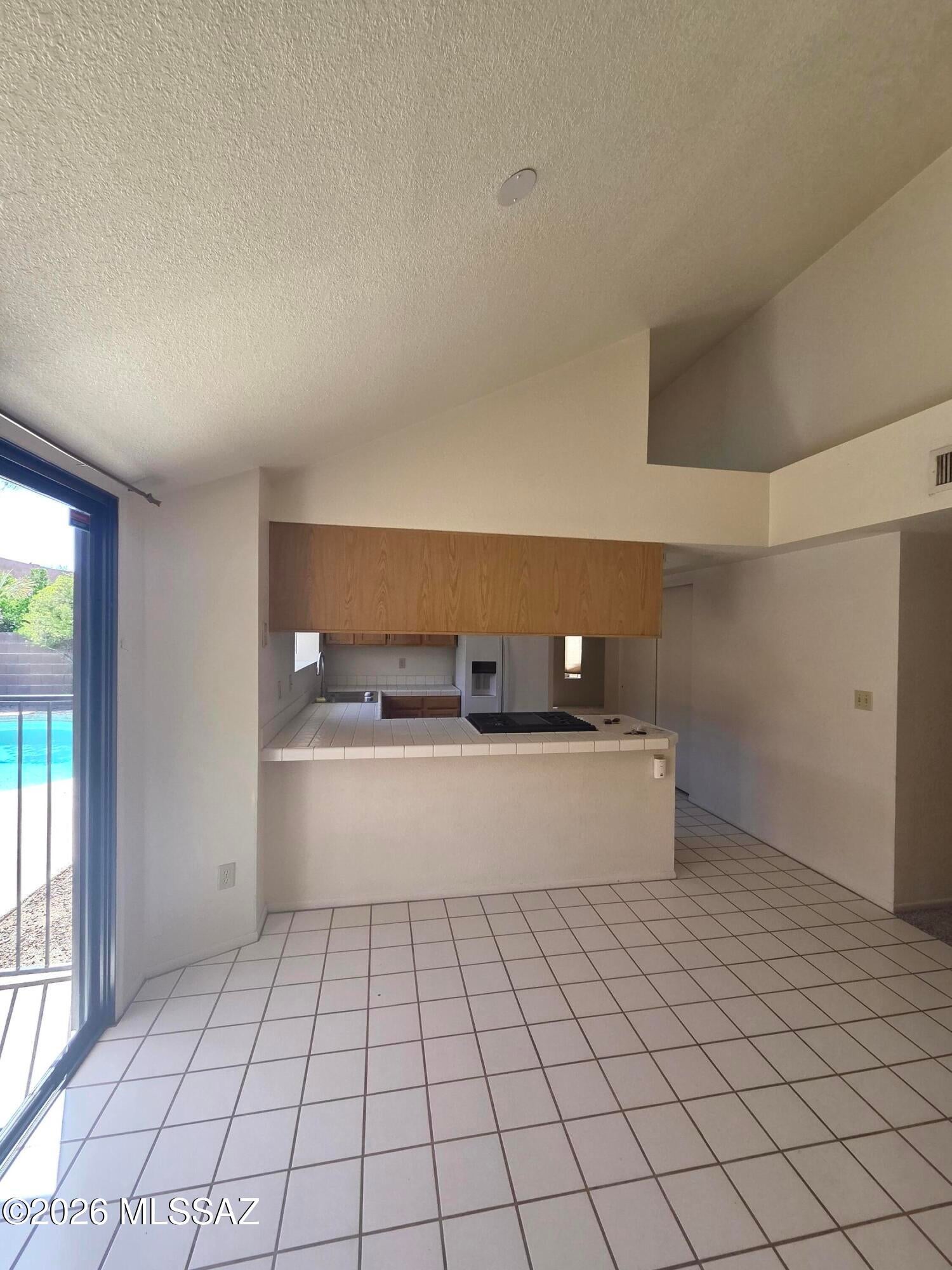 Eastpointe Estates (1-98) - Residential Lease