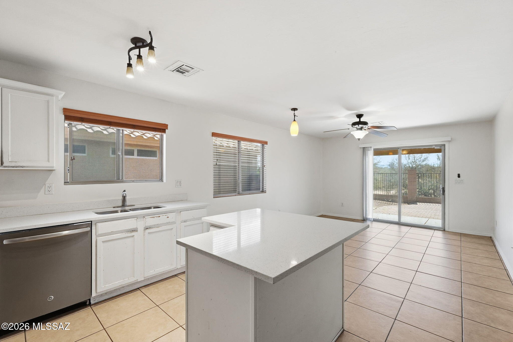Los Arroyos Resub - Residential