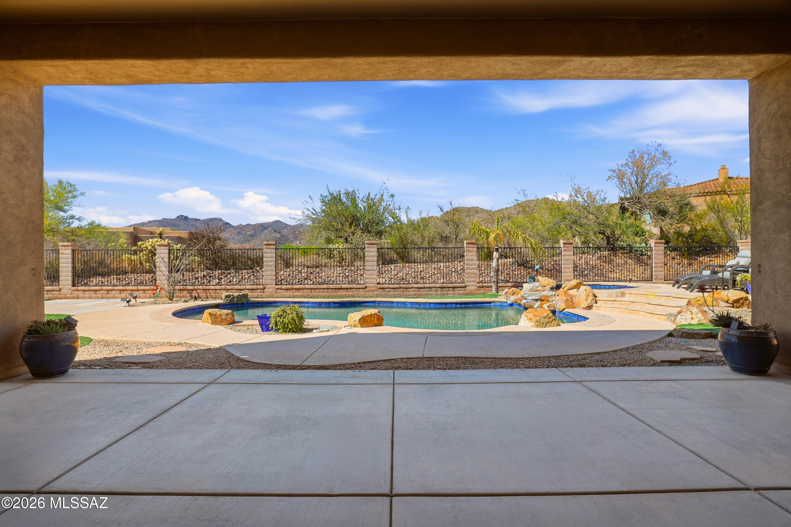 Dos Lagos at Dove Mountain (1-91) - Residential