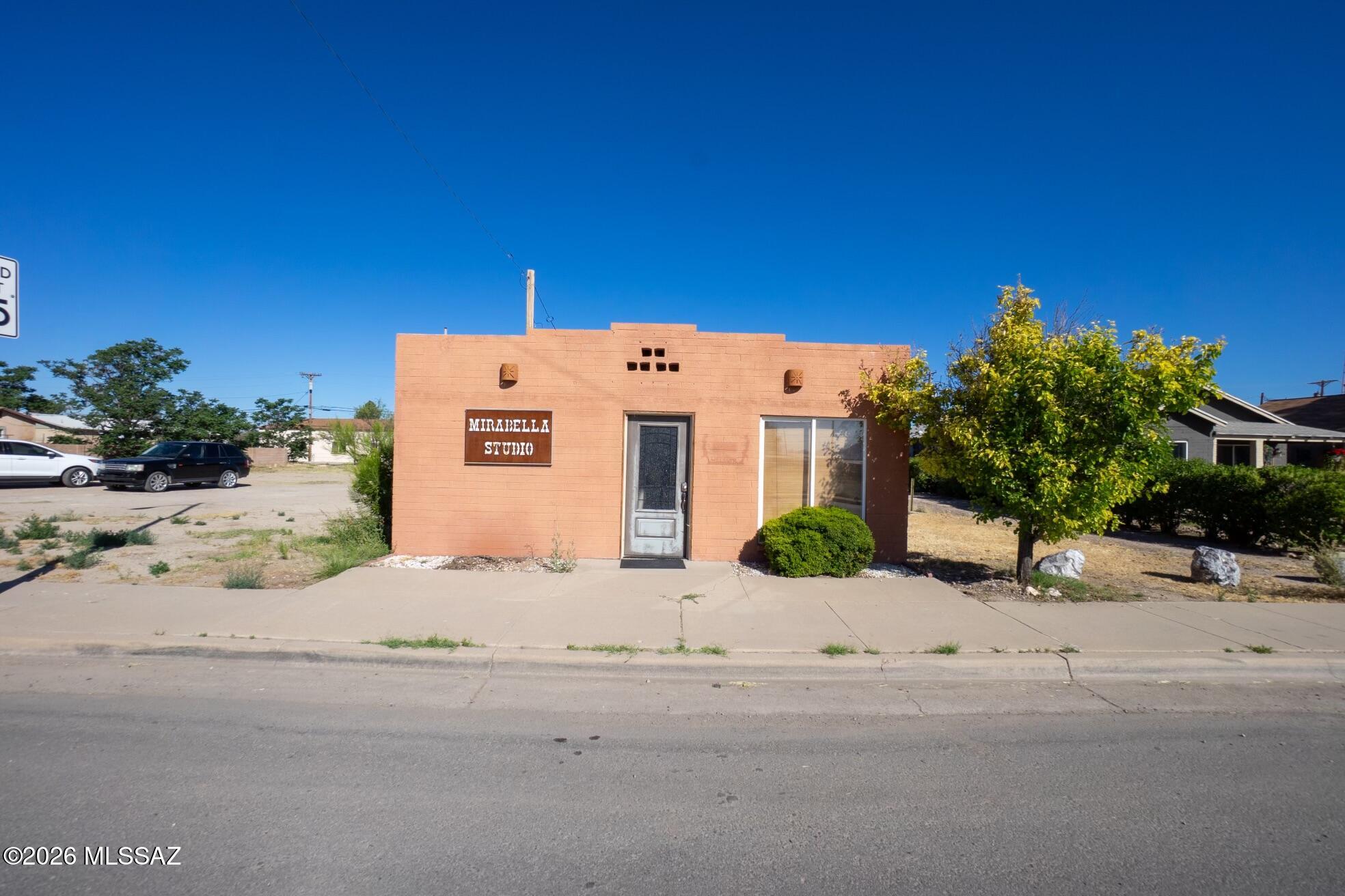 Excellent opportunity to purchase a thriving beauty salon along with the fully-owned commercial building.  Located along one of the main streets in Willcox, ample parking and also room to expand the building if you desire.  The business comes turn-key.   If you are not interested in purchasing the business that is just fine seller has plenty of options.  
Property is zoned CC1 which allows for lots of other options for business ventures.