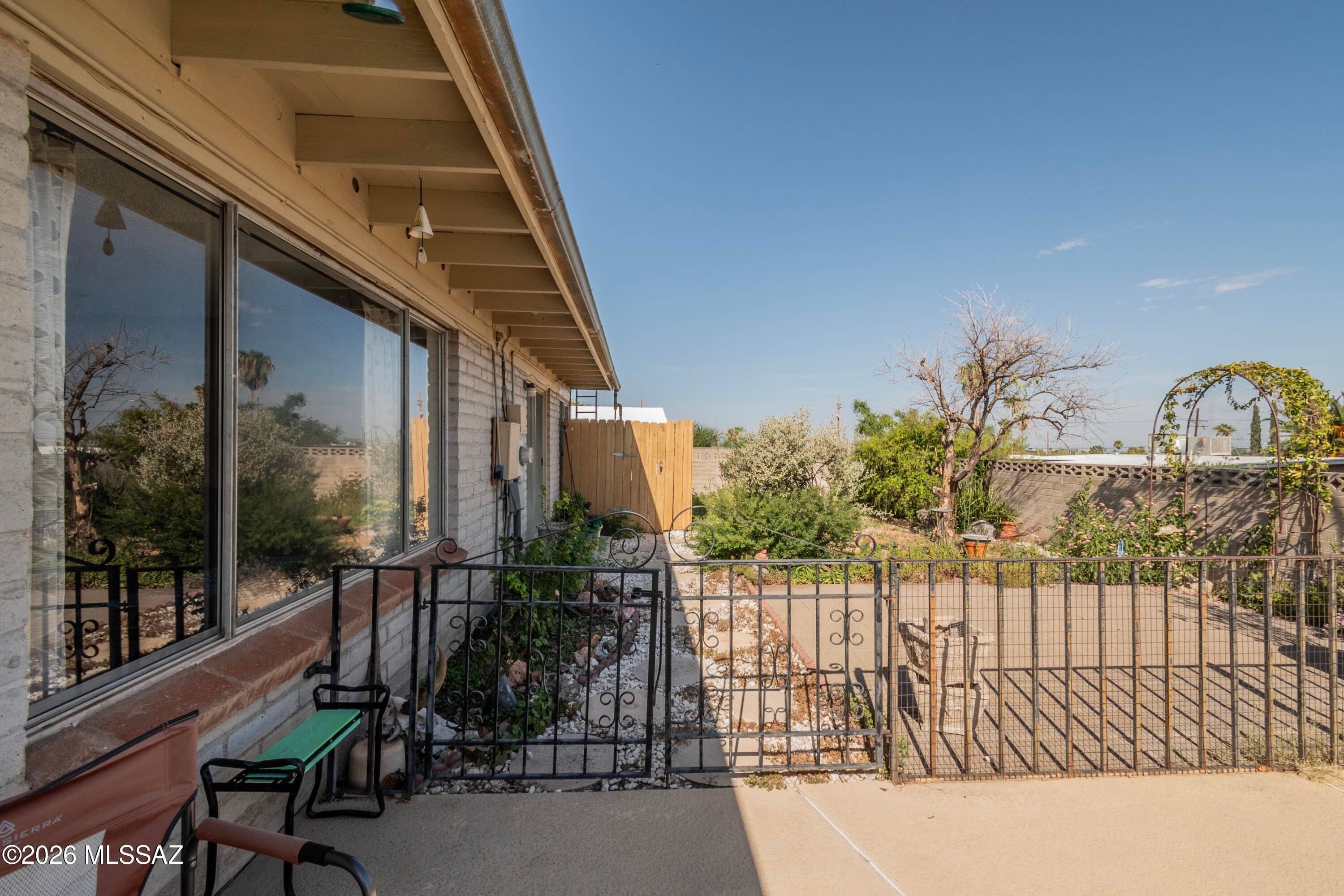 Braewood Terrace (1-107) - Residential