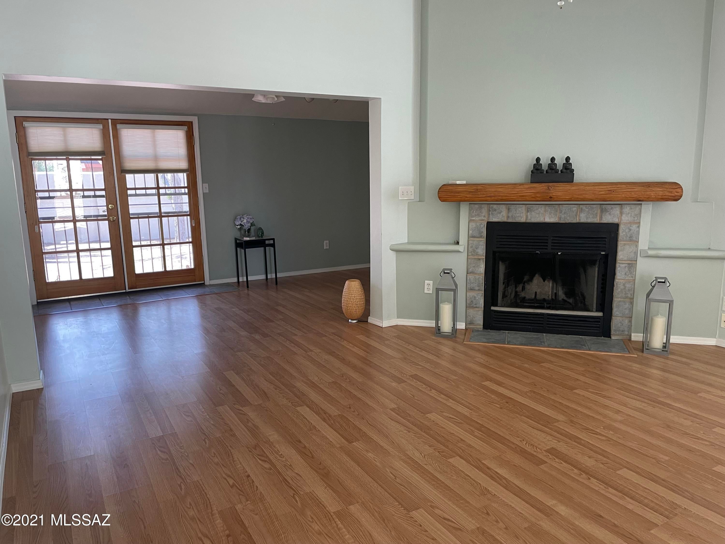 Vine Tree (1-11) - Residential Lease