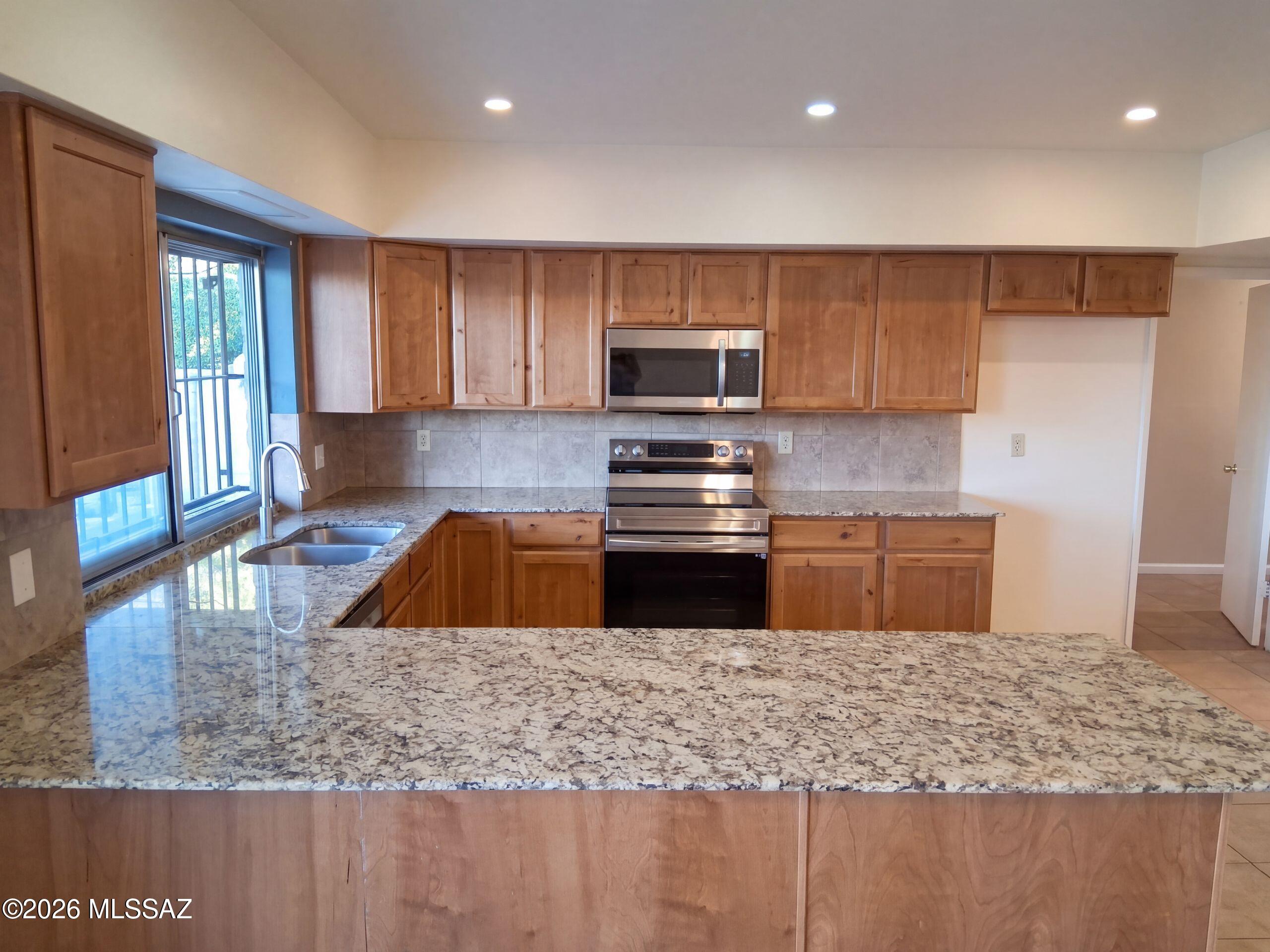 Eastern Hills (13-34) - Residential