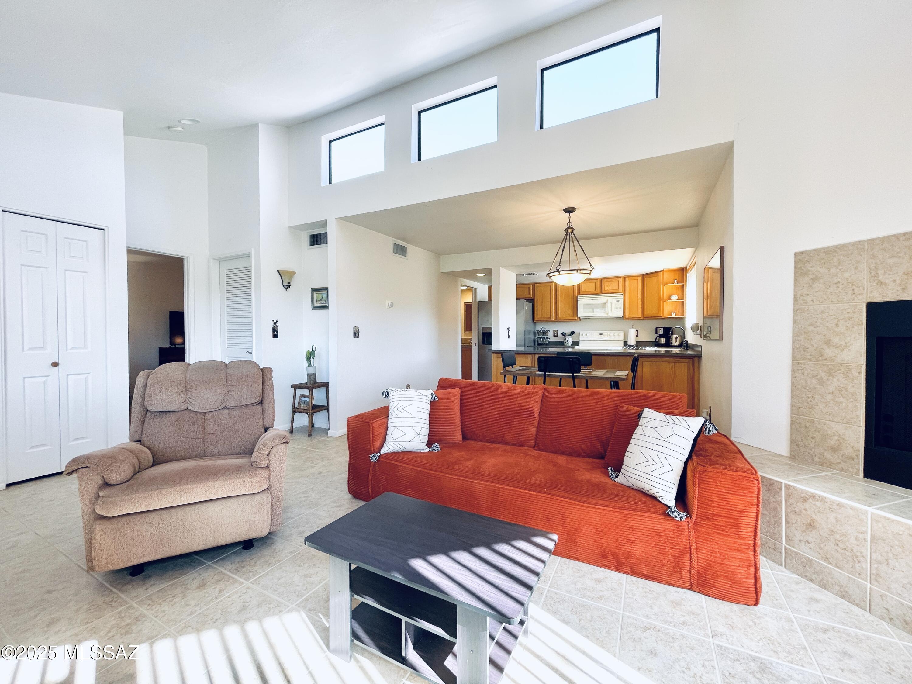 Ventana Vista Condominiums - Residential Lease