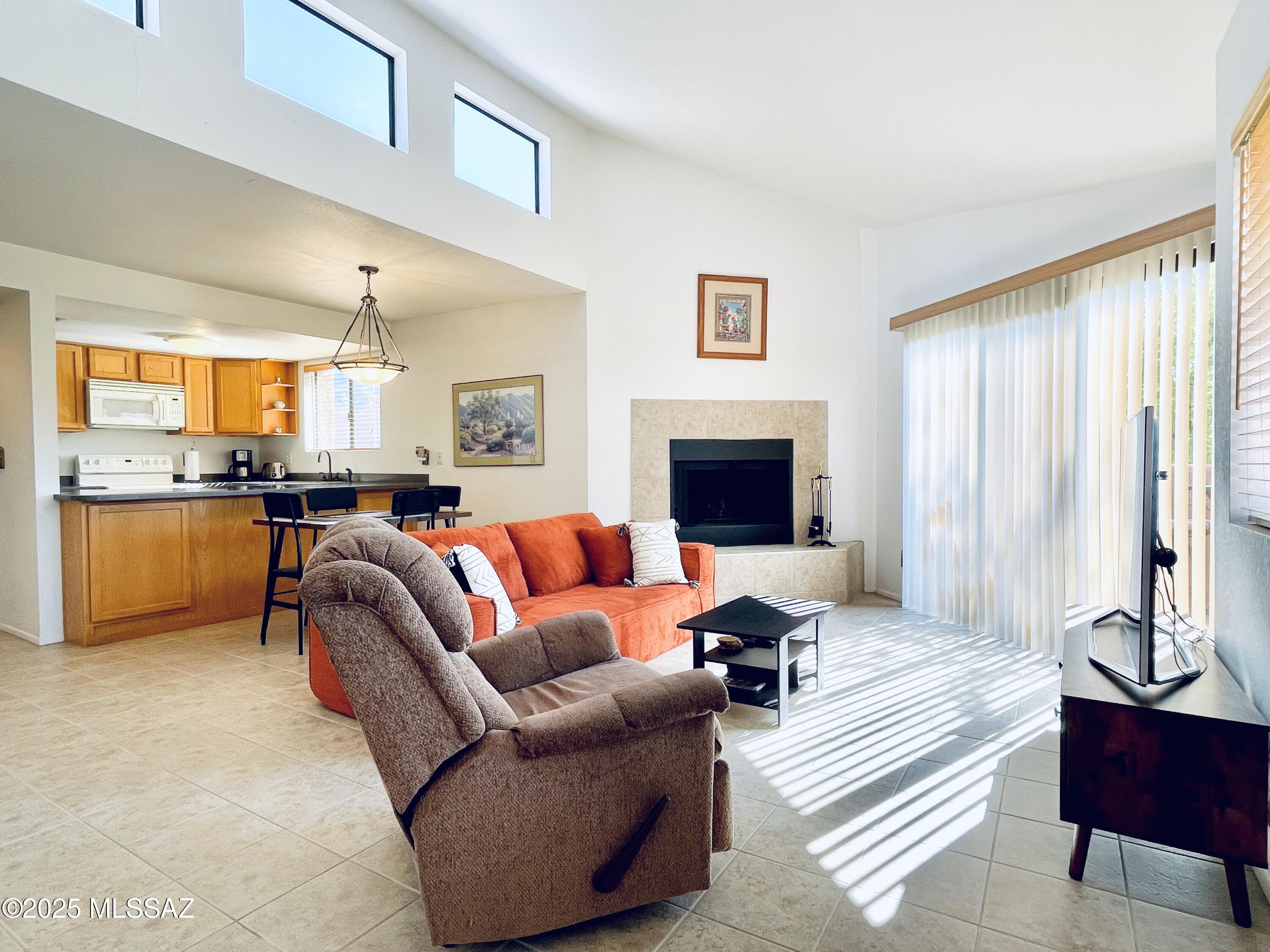 Ventana Vista Condominiums - Residential Lease