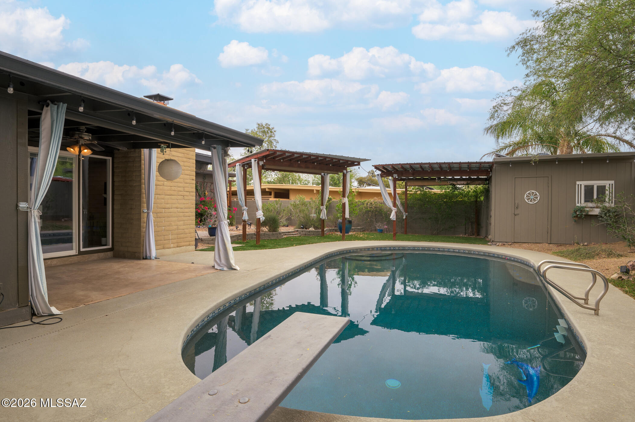 Hidden Hills (104-200) - Residential