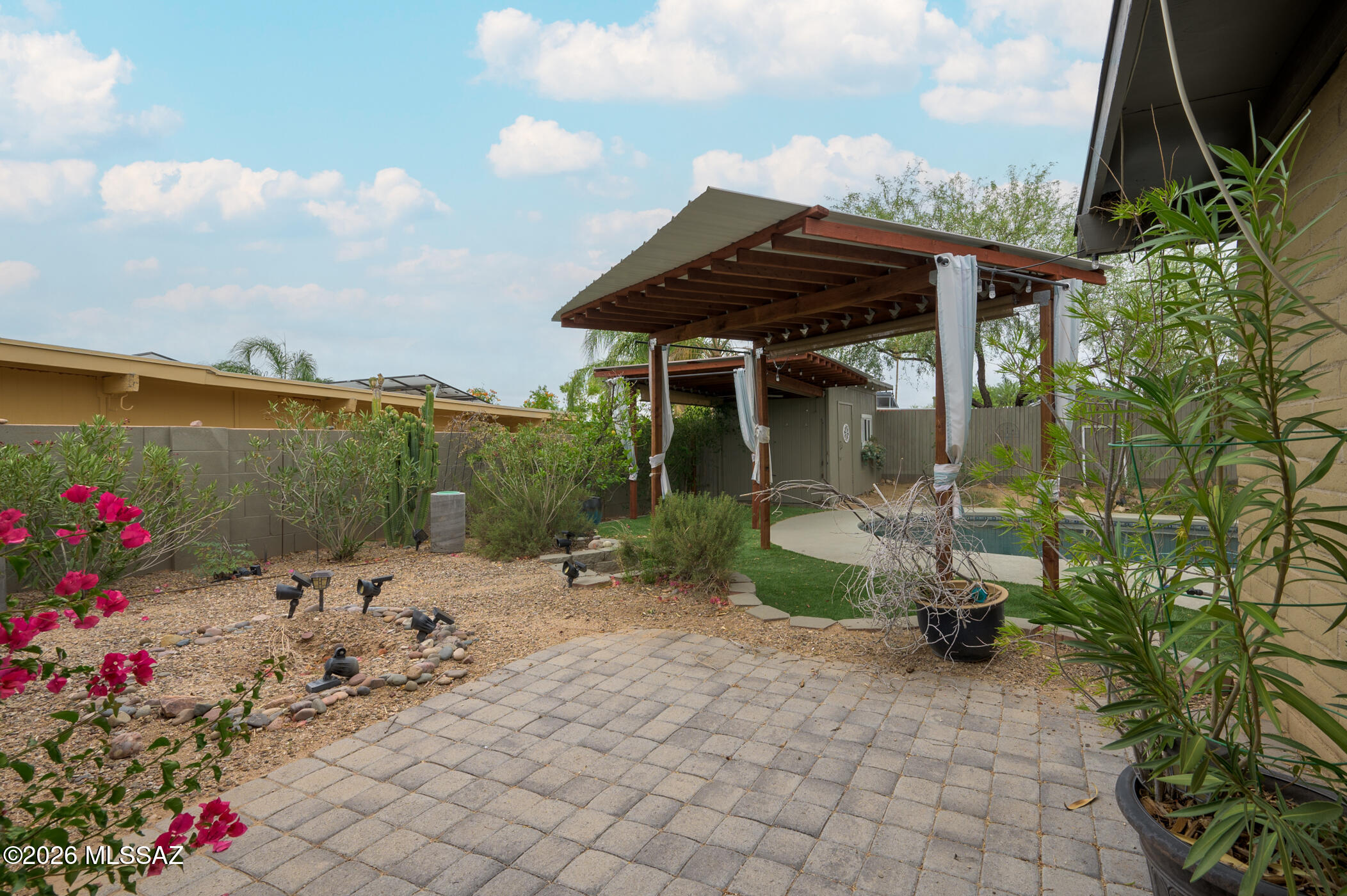 Hidden Hills (104-200) - Residential