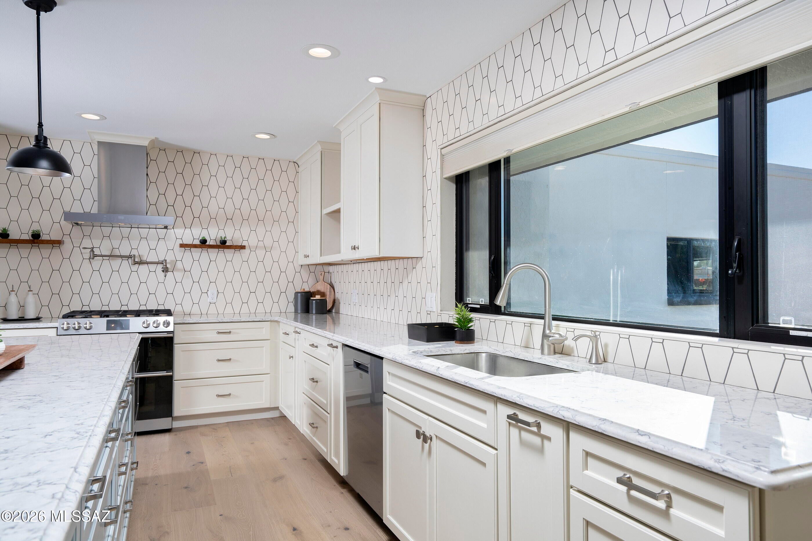 Valoro Estates (1-15) - Residential
