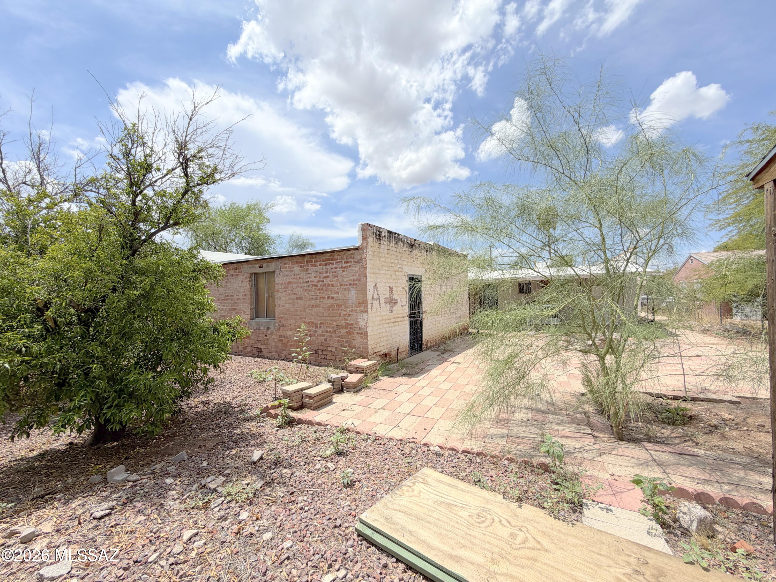 Rainbow Annex - Residential