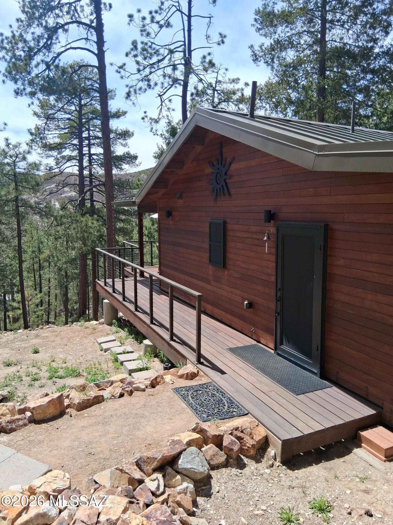Loma Sabino Pines - Residential