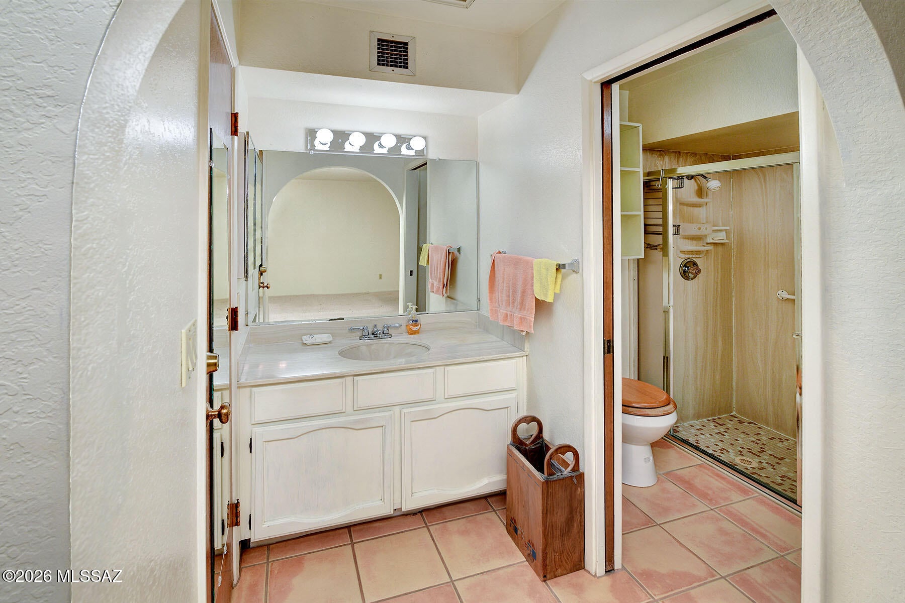 Tanque Verde Vista (1-26) - Residential