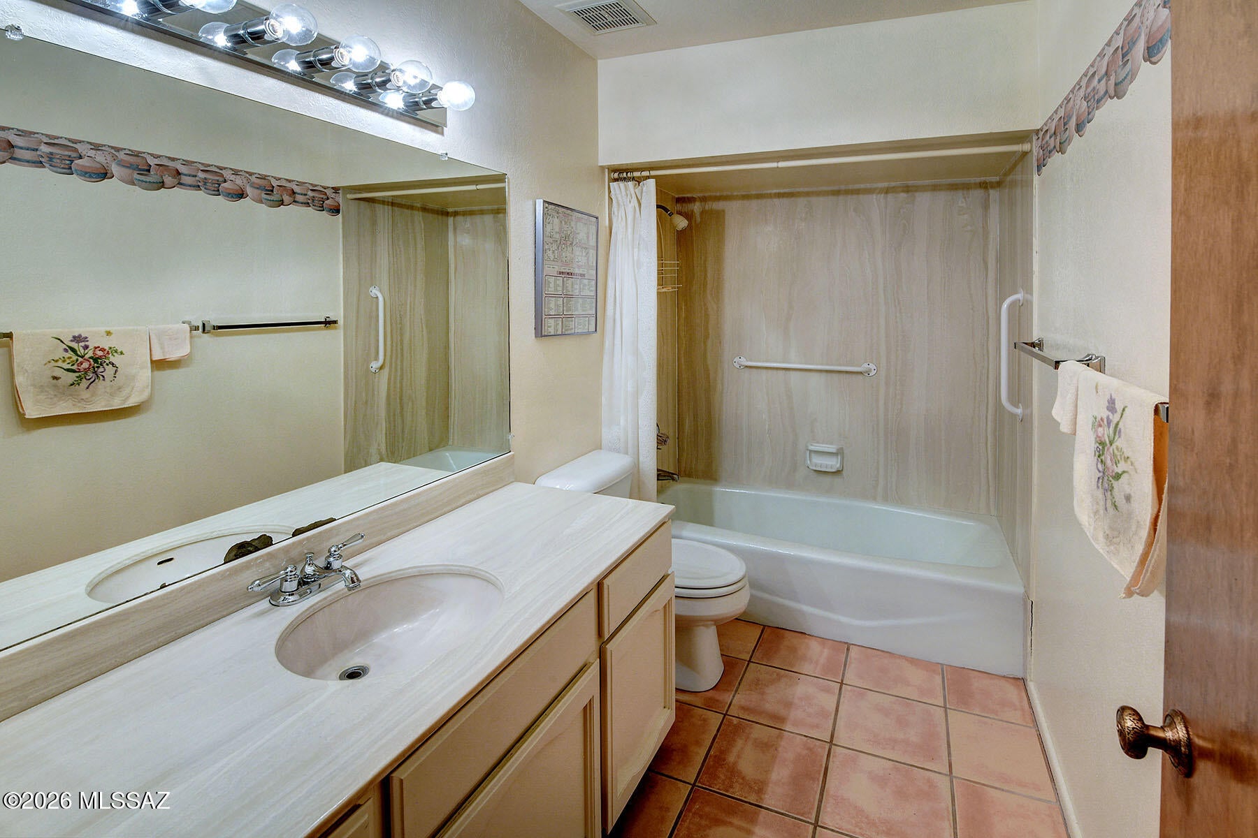 Tanque Verde Vista (1-26) - Residential