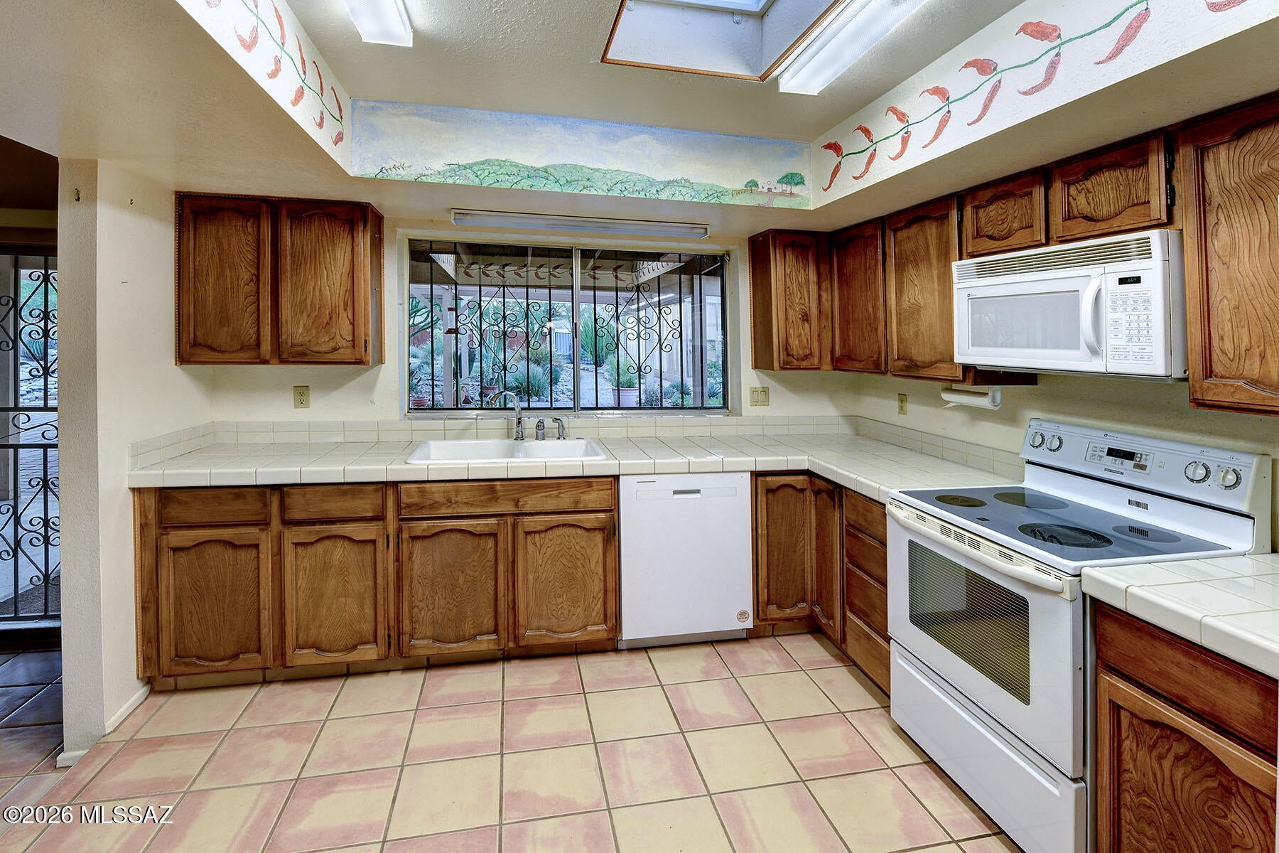 Tanque Verde Vista (1-26) - Residential