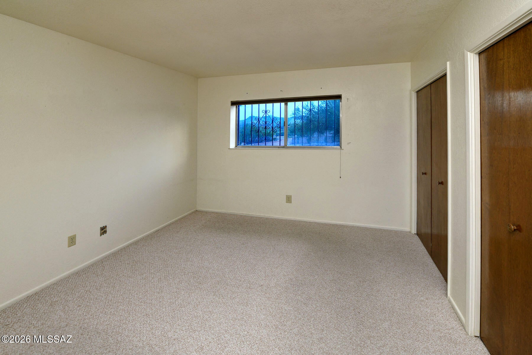 Tanque Verde Vista (1-26) - Residential