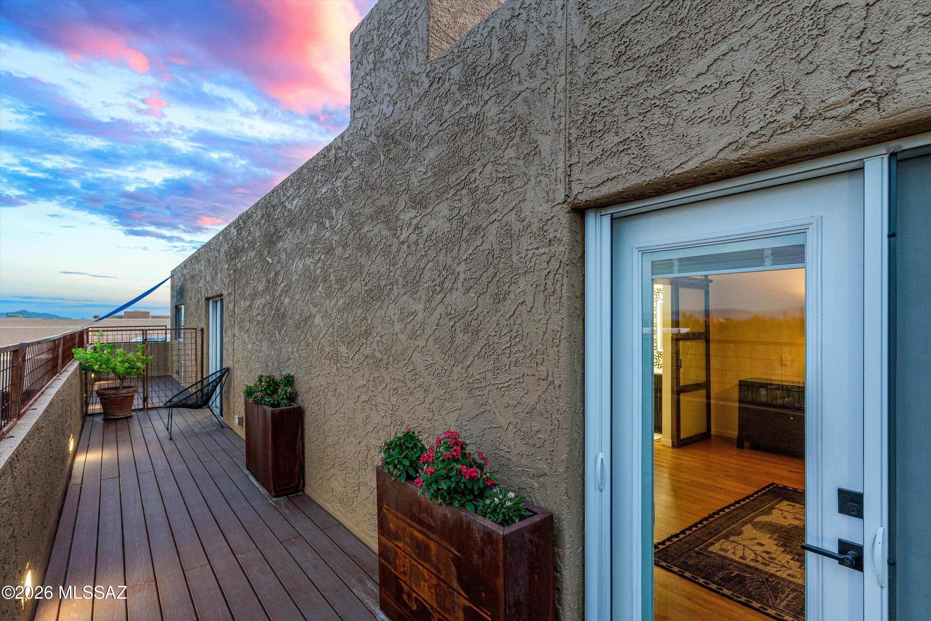 El Mirador Townhouses (1-41) - Residential
