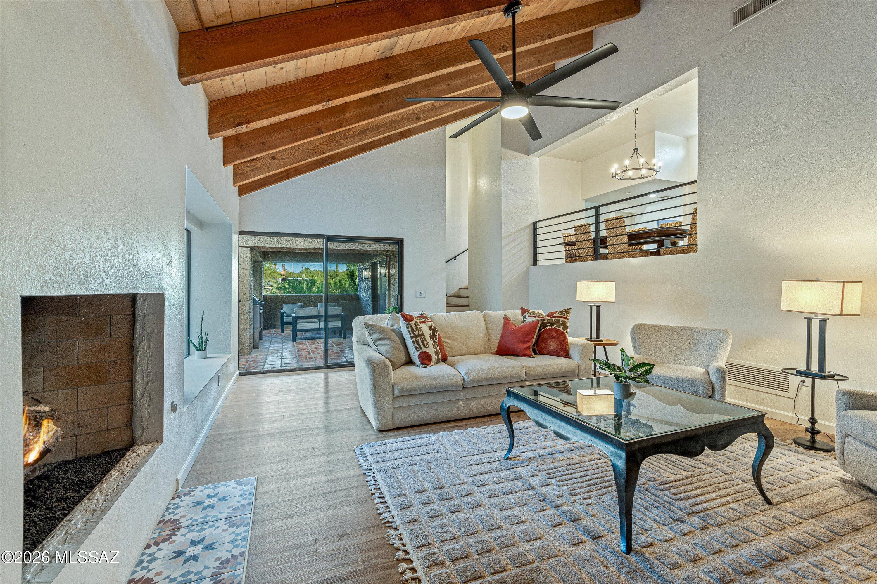El Mirador Townhouses (1-41) - Residential