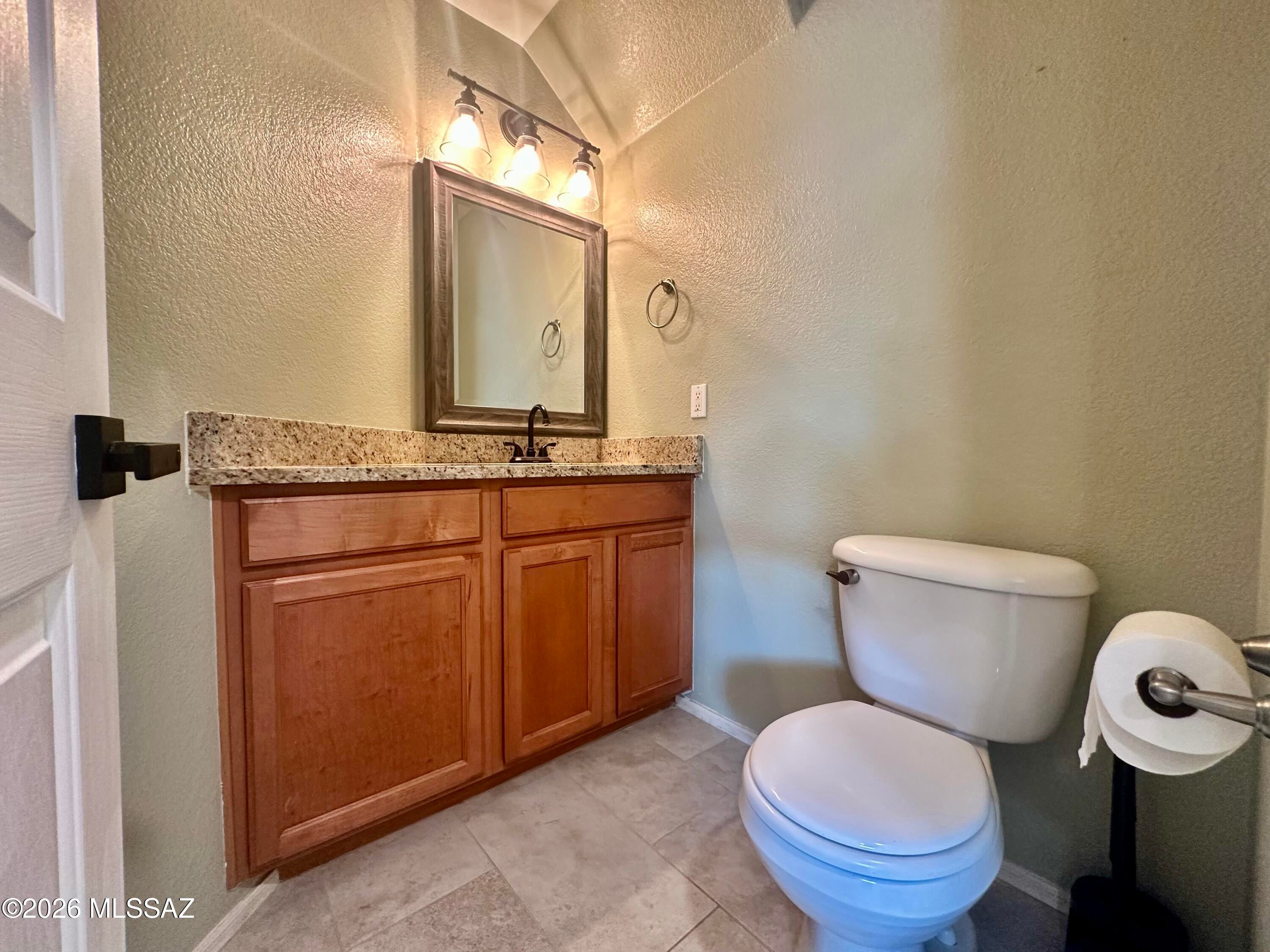 Rancho Del Lago (207-388) - Residential Lease