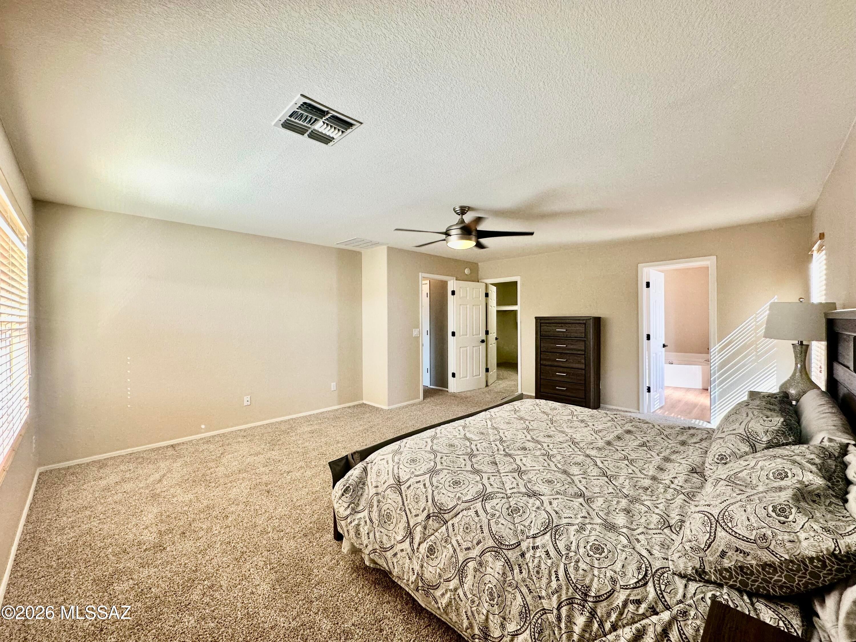 Rancho Del Lago (207-388) - Residential Lease