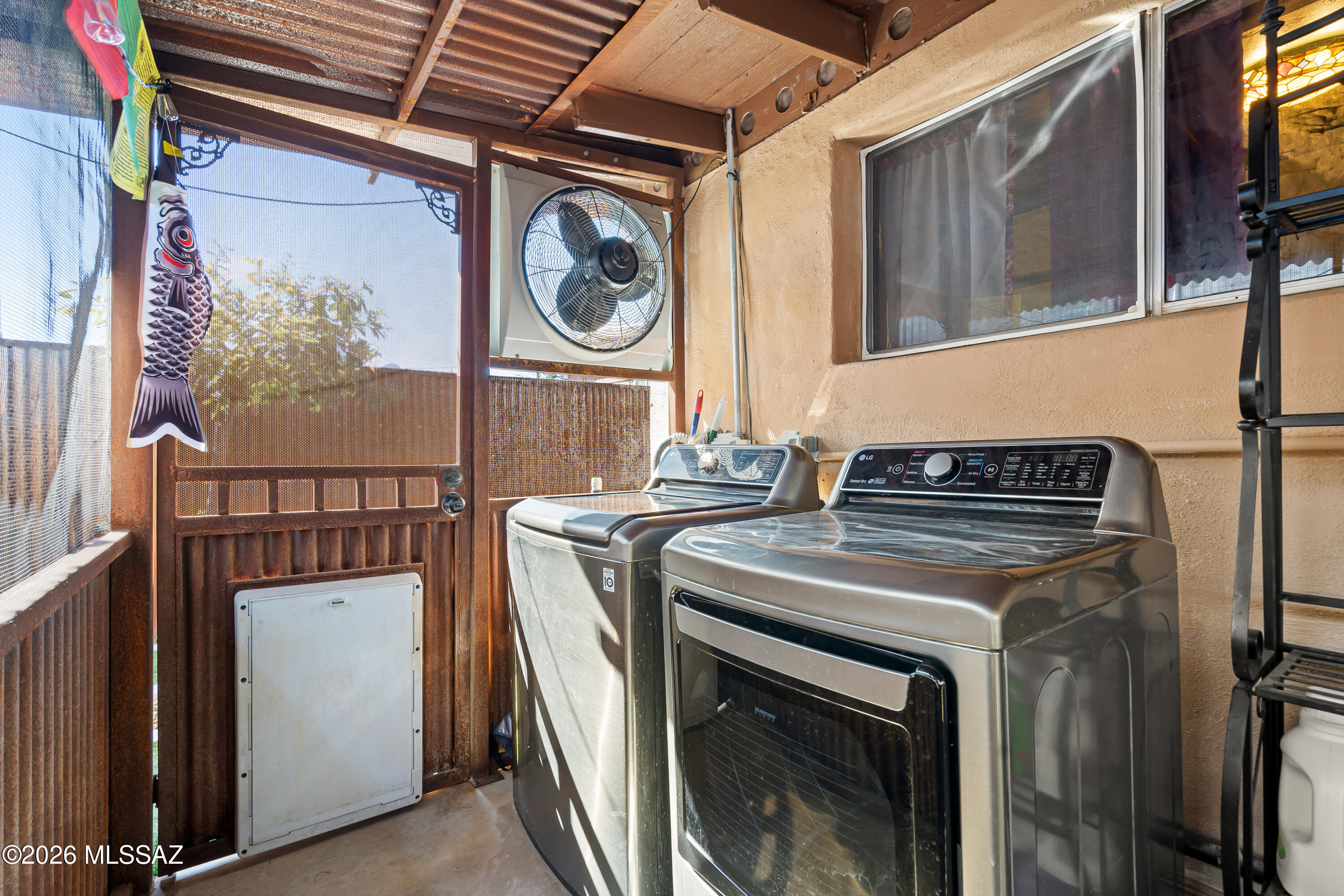 El Rio Park - Residential Income