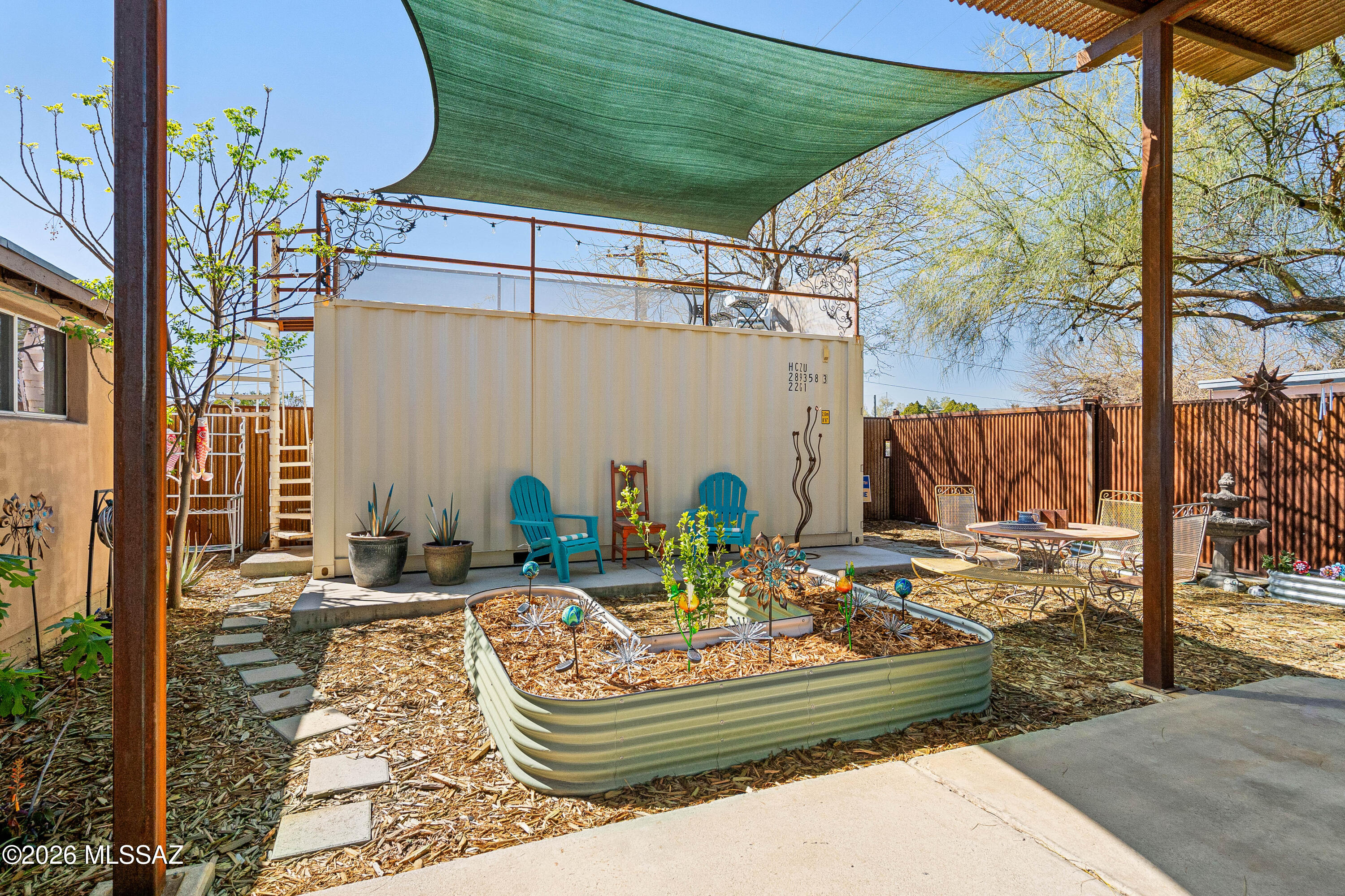 El Rio Park - Residential Income