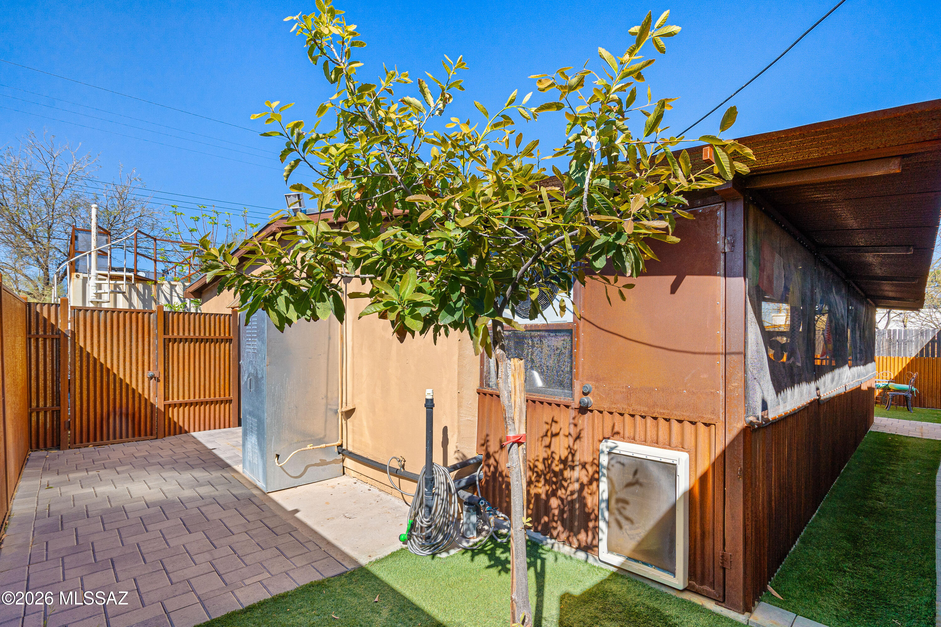 El Rio Park - Residential Income