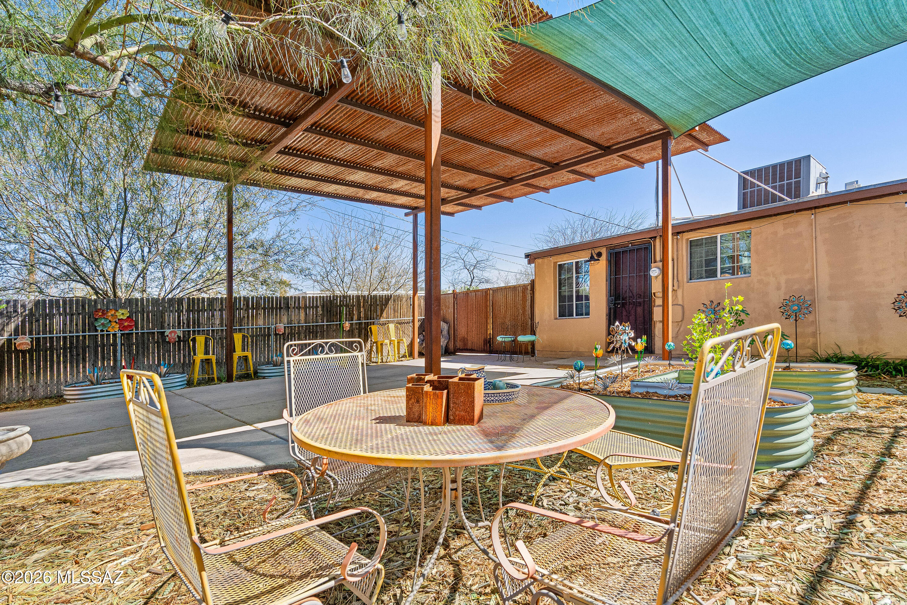El Rio Park - Residential Income