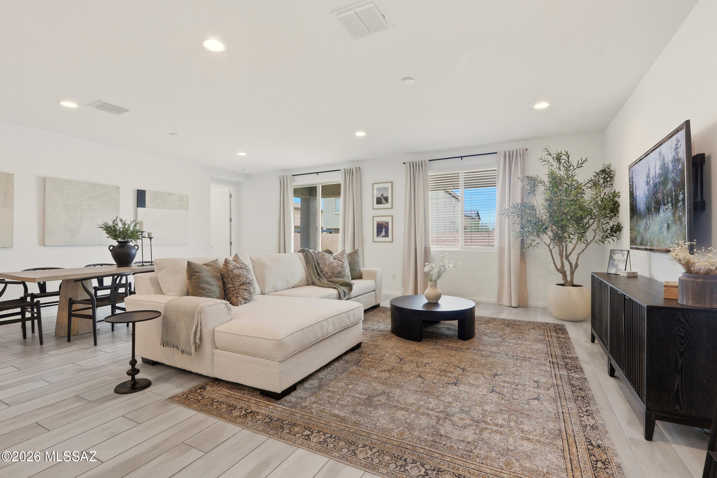 La Estancia De Tucson (1-330) - Residential