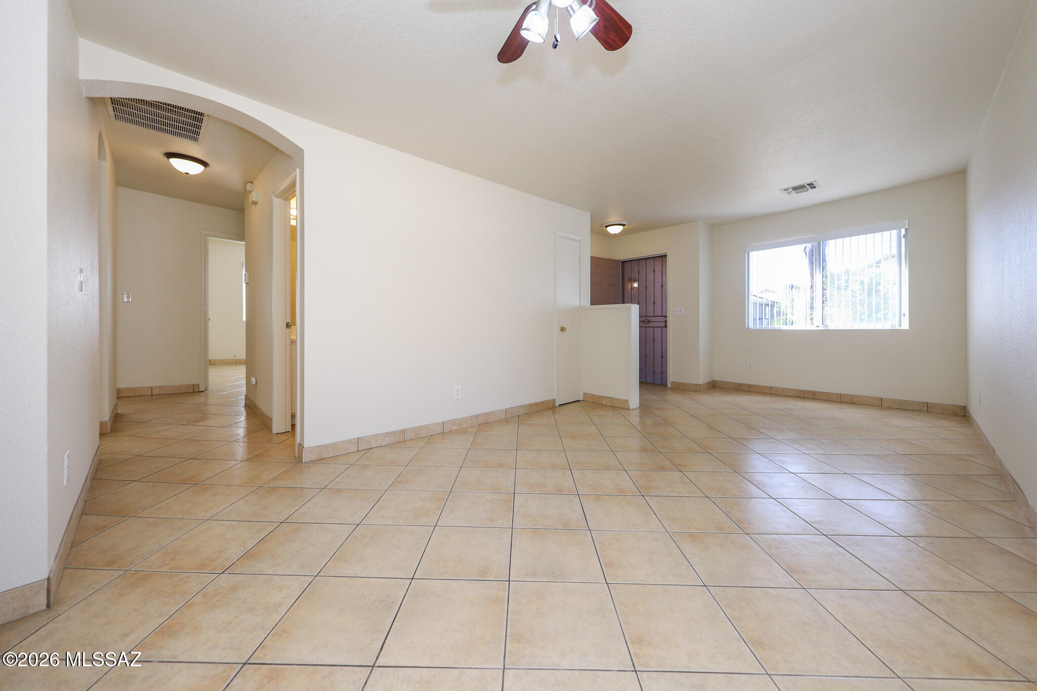 Rincon Aviador (1-120) - Residential Lease