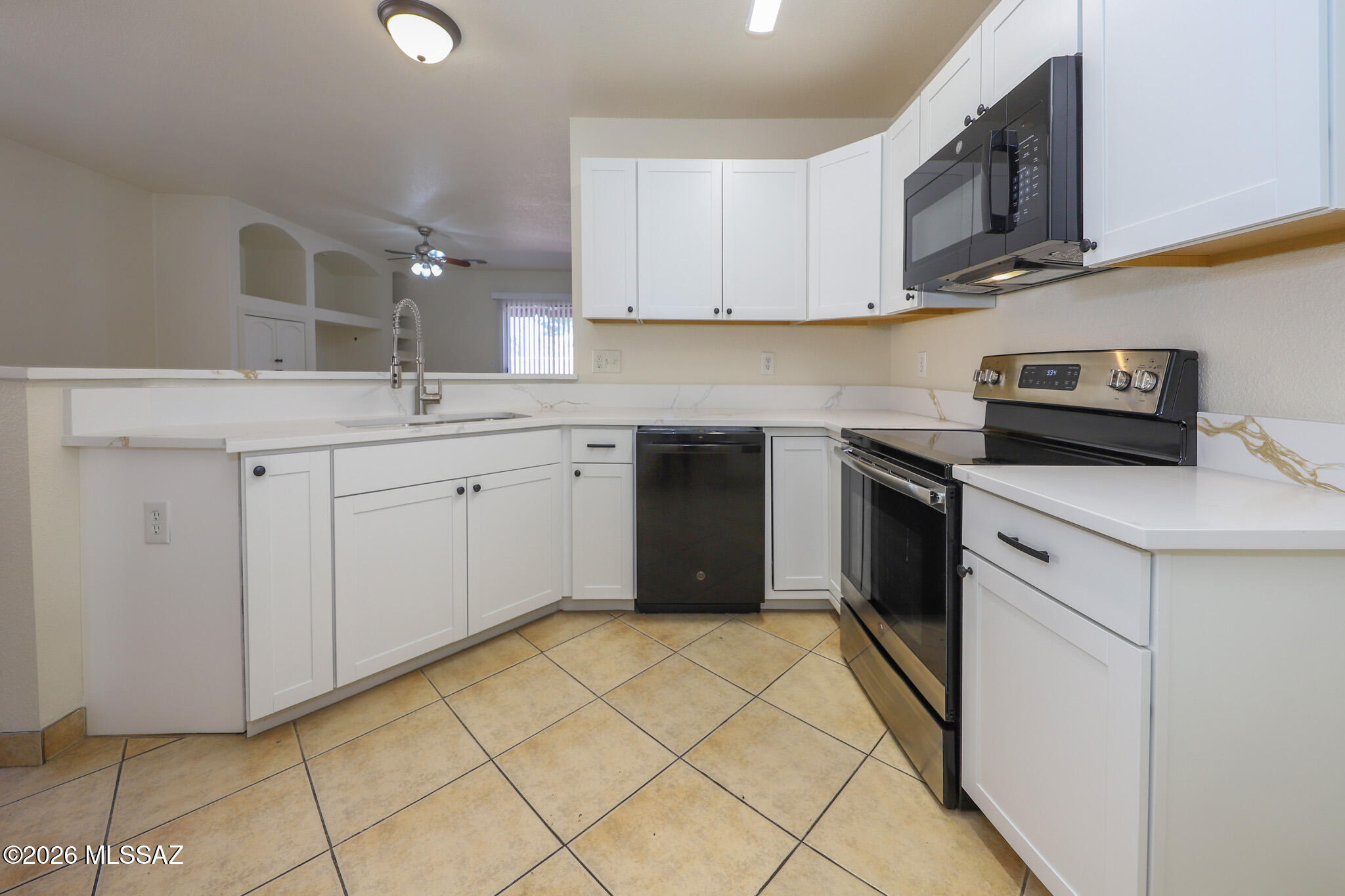 Rincon Aviador (1-120) - Residential Lease