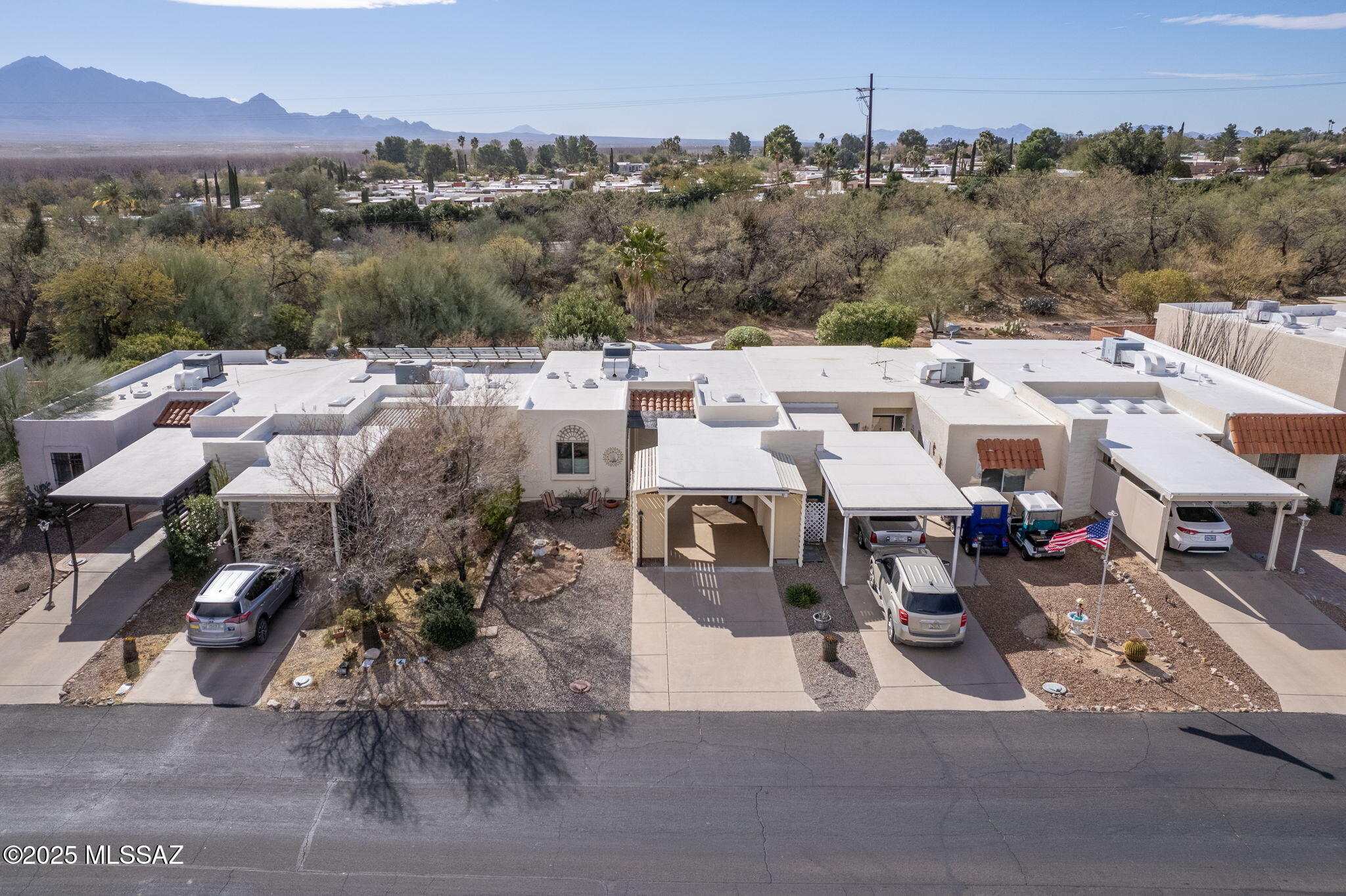 Green Valley Desert Meadows Townhouses (82-197) - Residential