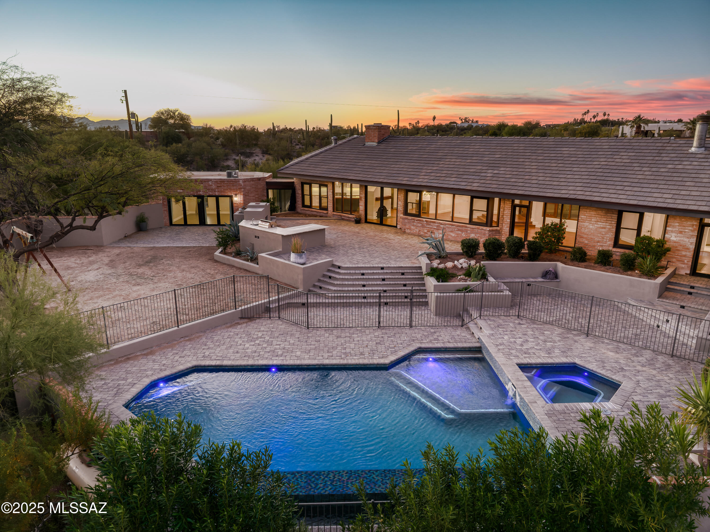 Catalina Foothills Estates NO. 2 - Residential