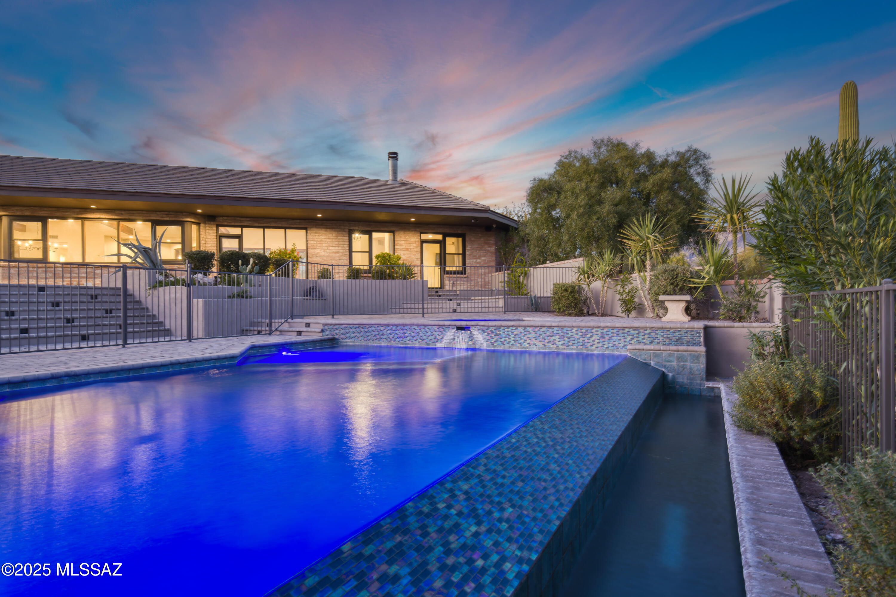 Catalina Foothills Estates NO. 2 - Residential